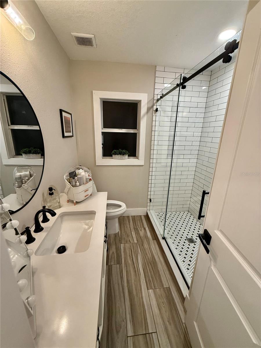 4903 N TAMPANIA AVE, TAMPA, FL, 33614