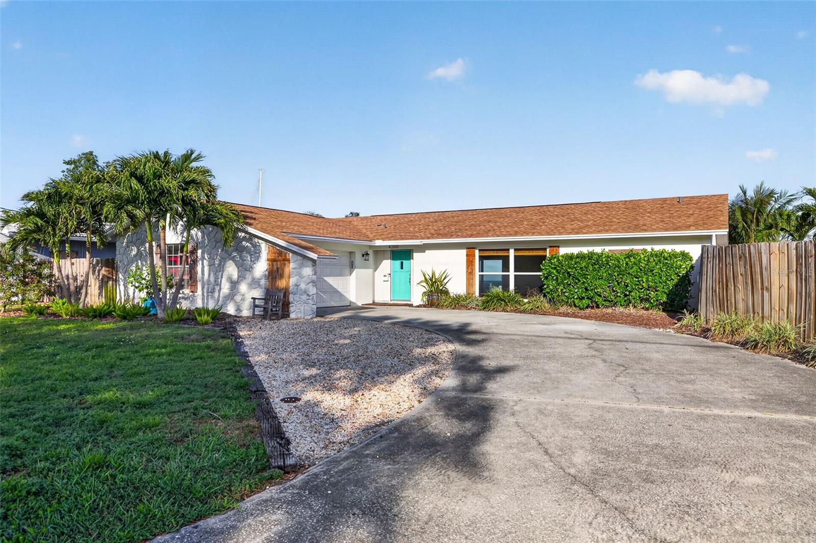 4200 BEACH DR SE, ST PETERSBURG, FL, 33705