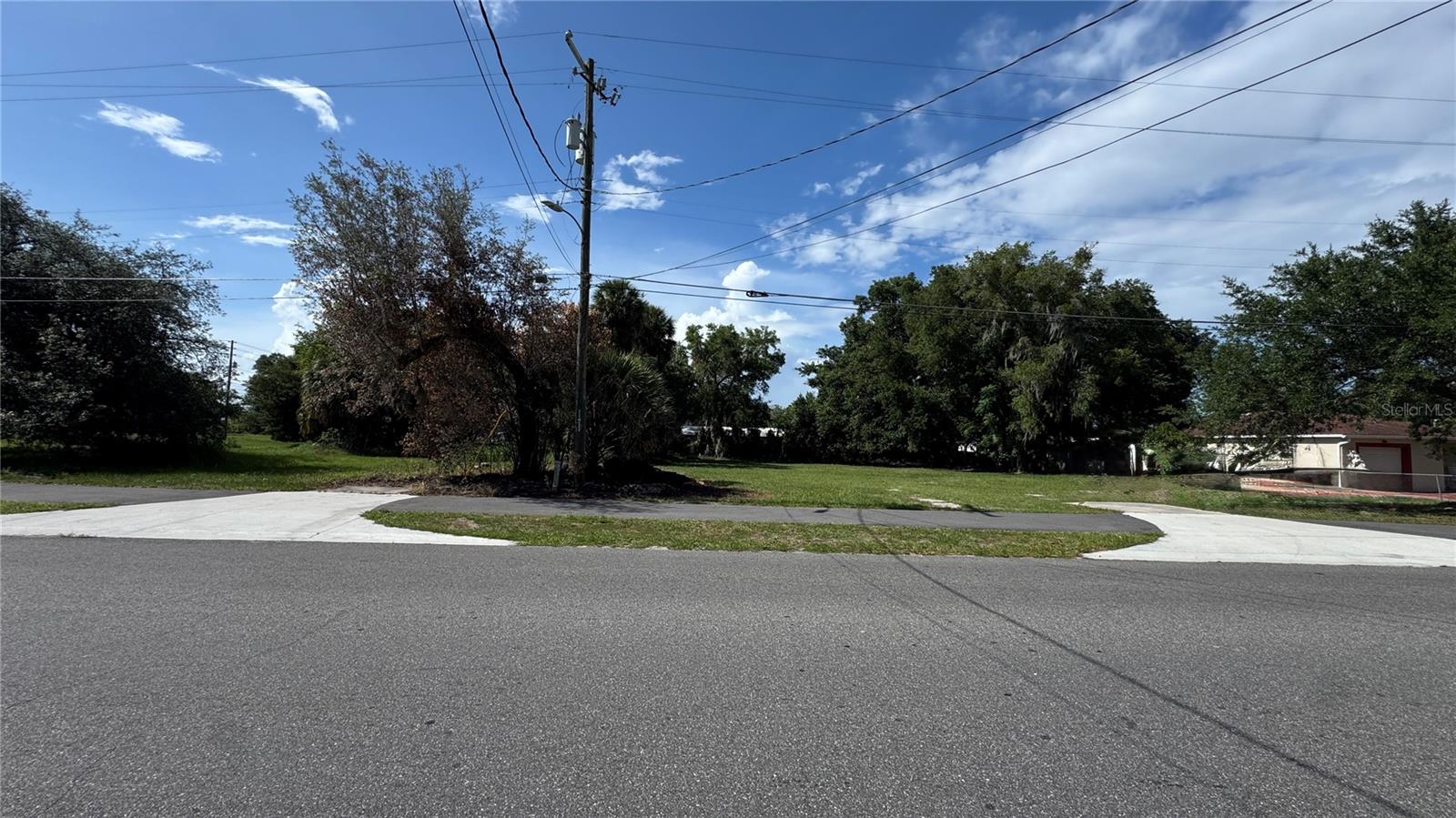 41 E MICHAEL GLADDEN BLVD, APOPKA, FL, 32703