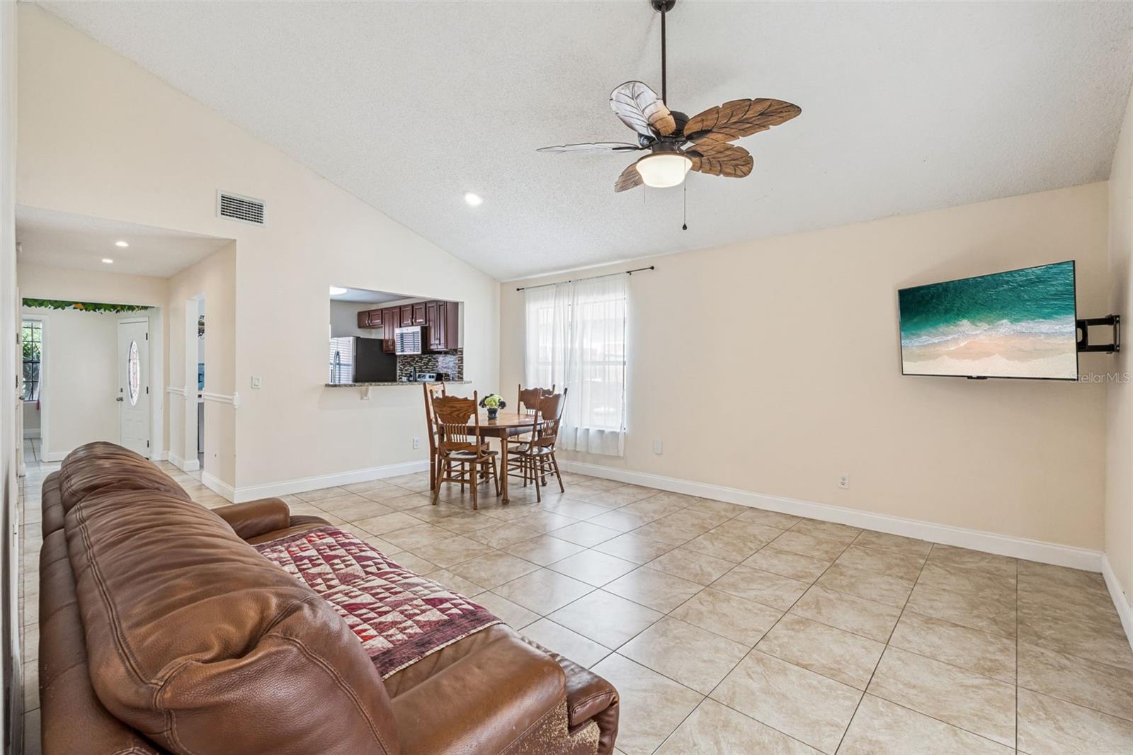 596 SWALLOW CT, APOPKA, FL, 32712