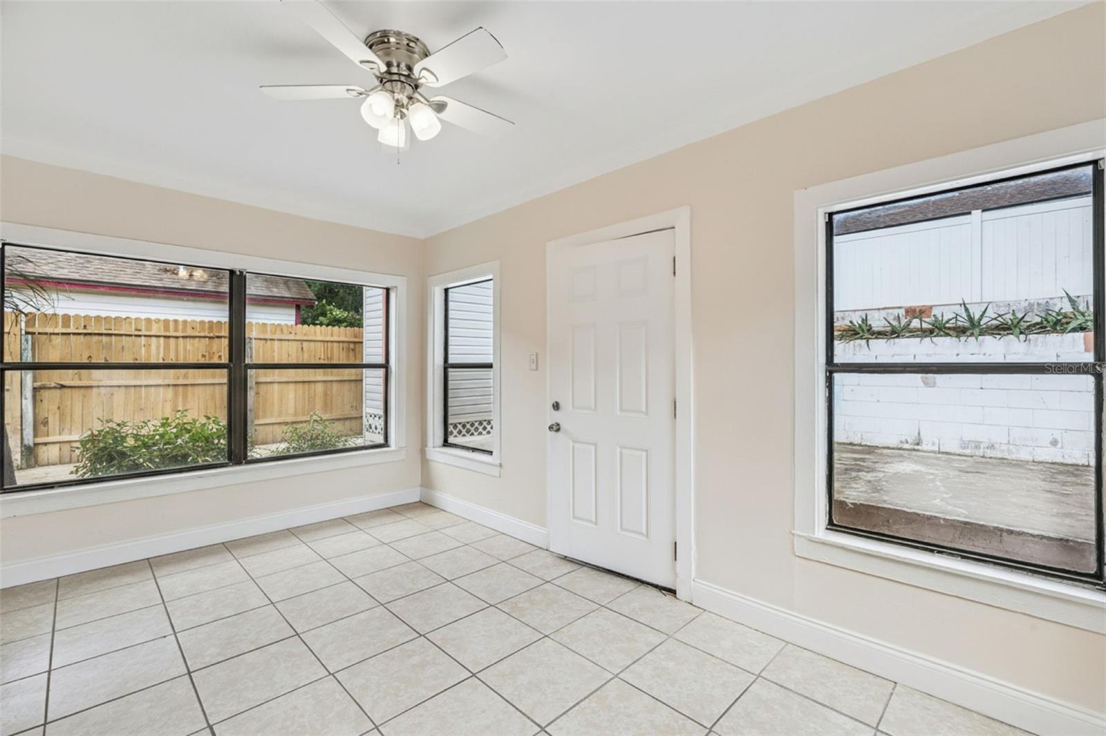 596 SWALLOW CT, APOPKA, FL, 32712