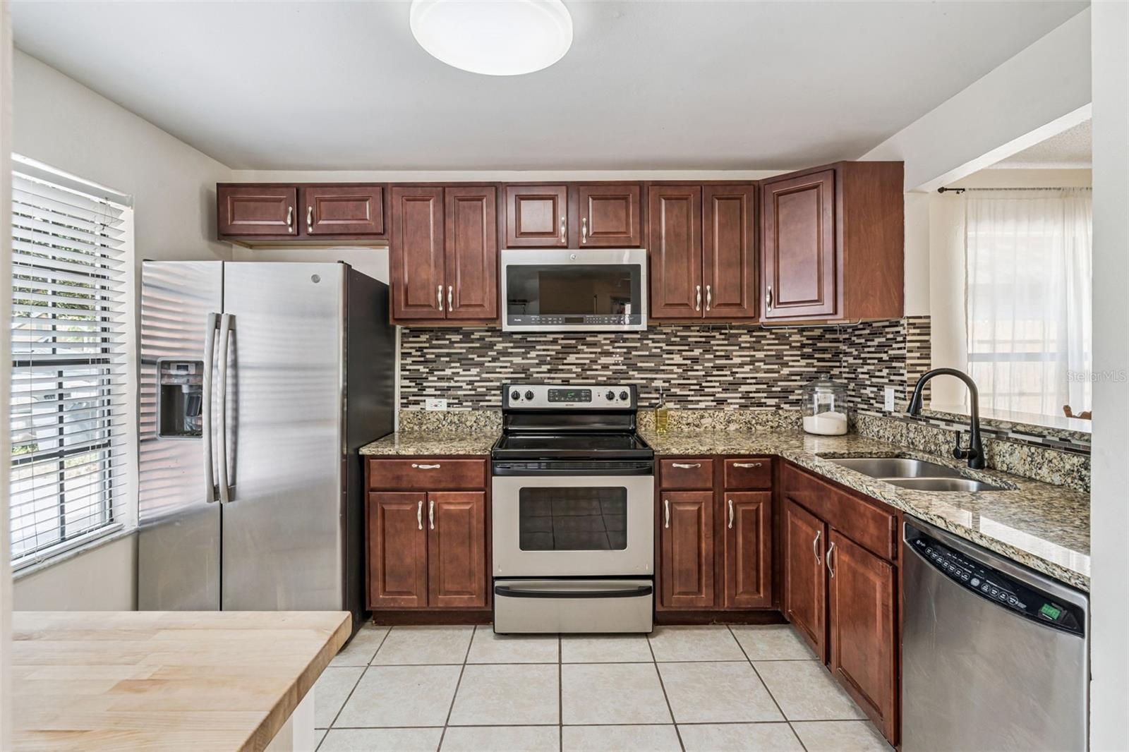 596 SWALLOW CT, APOPKA, FL, 32712
