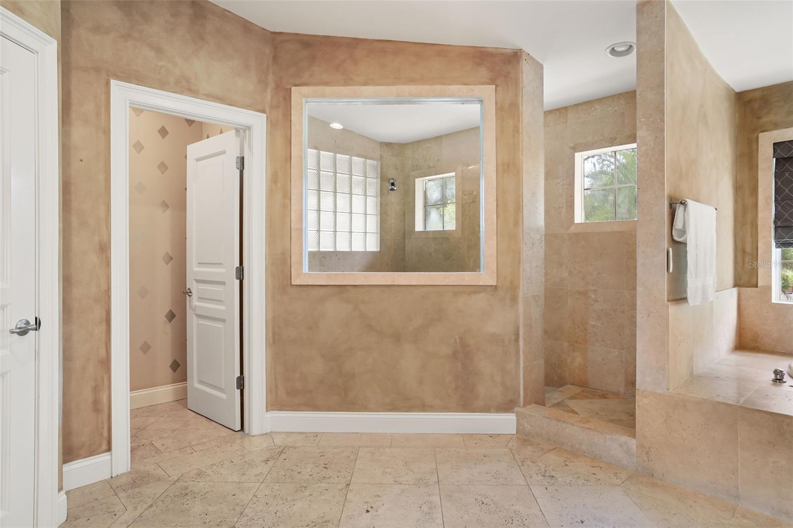 1166 N LAKE SYBELIA, MAITLAND, FL, 32751
