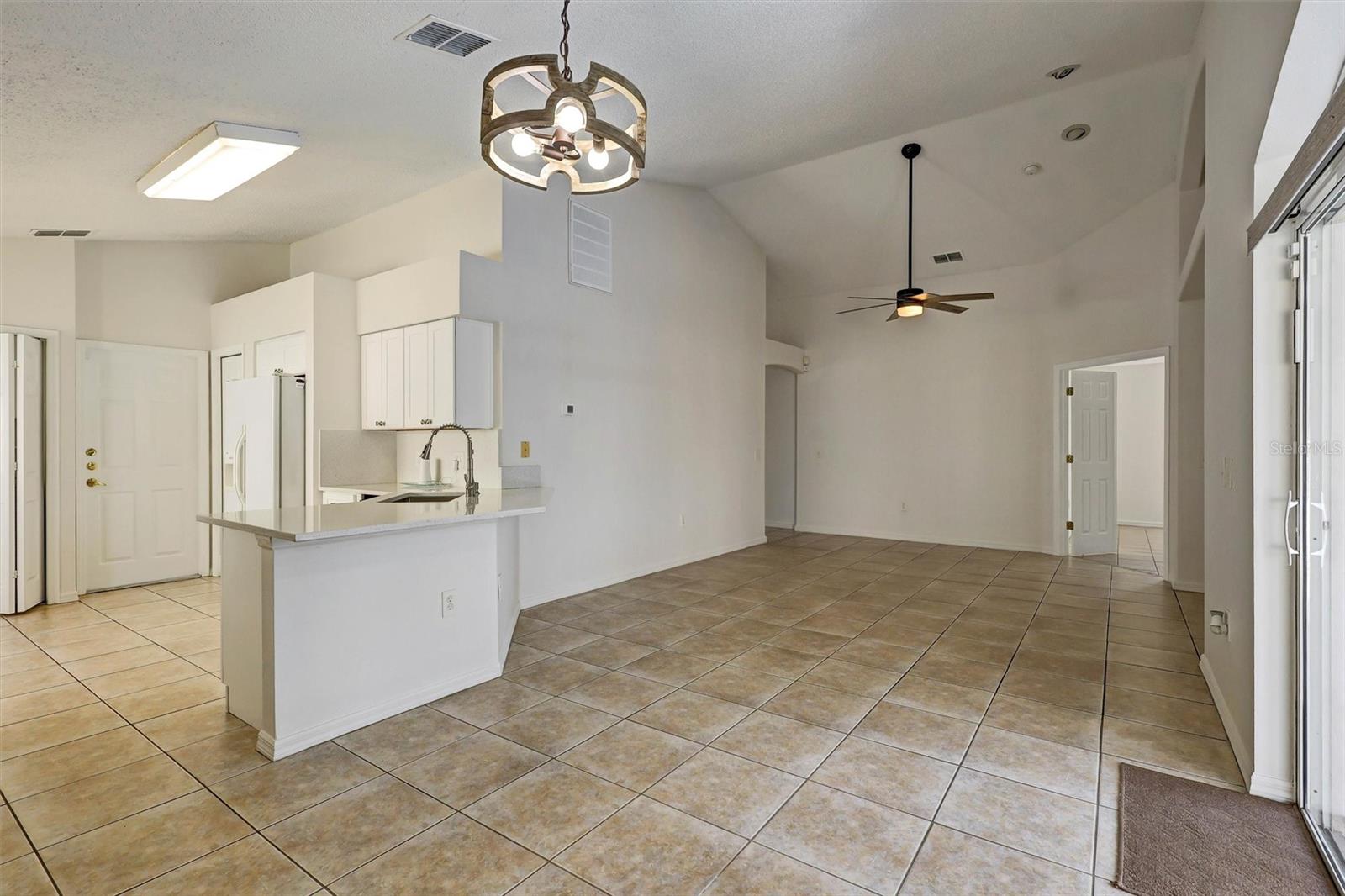 1175 JAYBEE AVE, DAVENPORT, FL, 33897