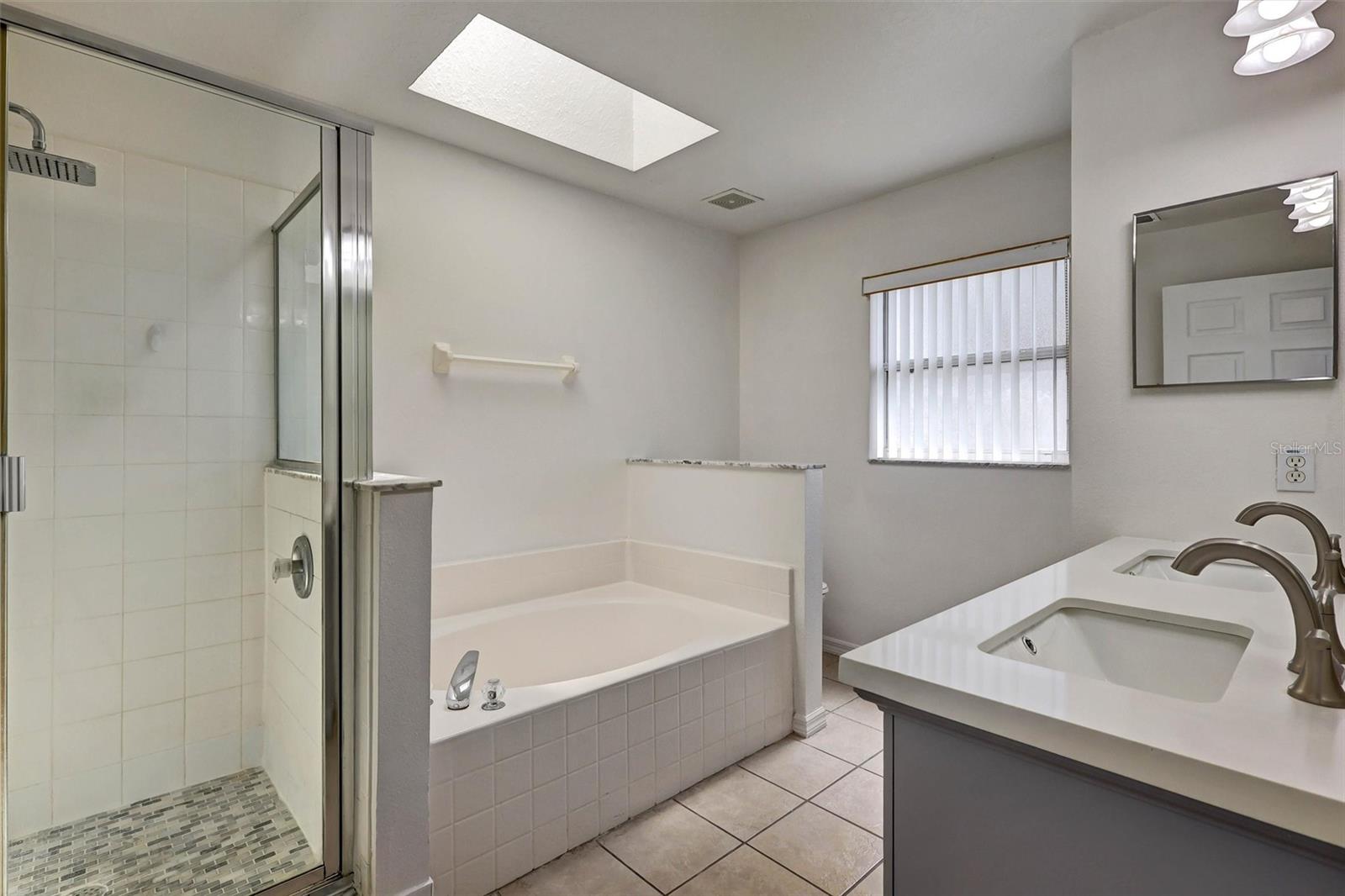 1175 JAYBEE AVE, DAVENPORT, FL, 33897