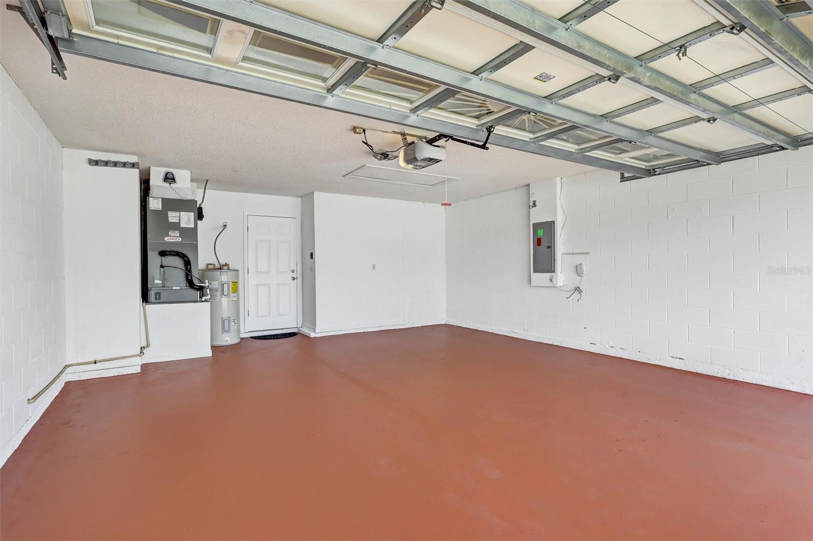 1175 JAYBEE AVE, DAVENPORT, FL, 33897