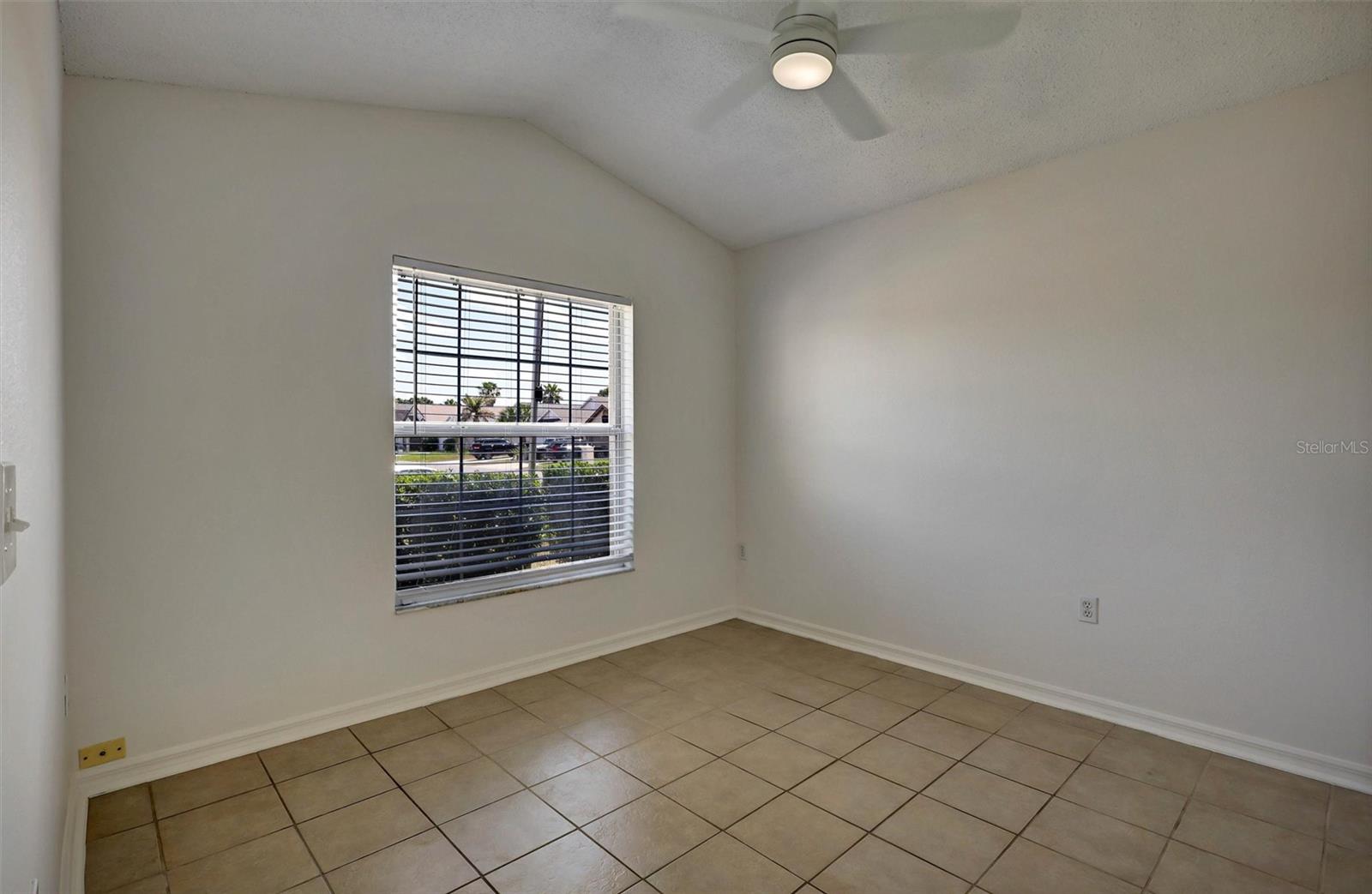 1175 JAYBEE AVE, DAVENPORT, FL, 33897