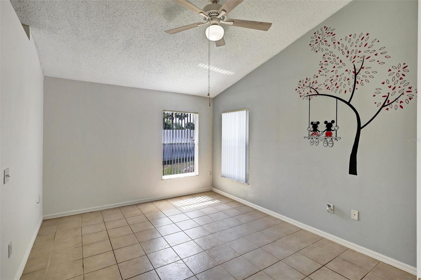 1175 JAYBEE AVE, DAVENPORT, FL, 33897