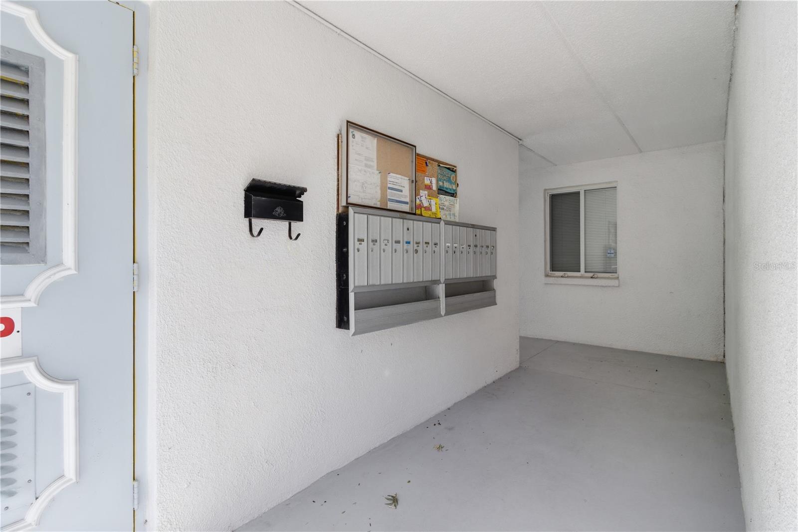 2060 MARILYN ST #207, CLEARWATER, FL, 33765