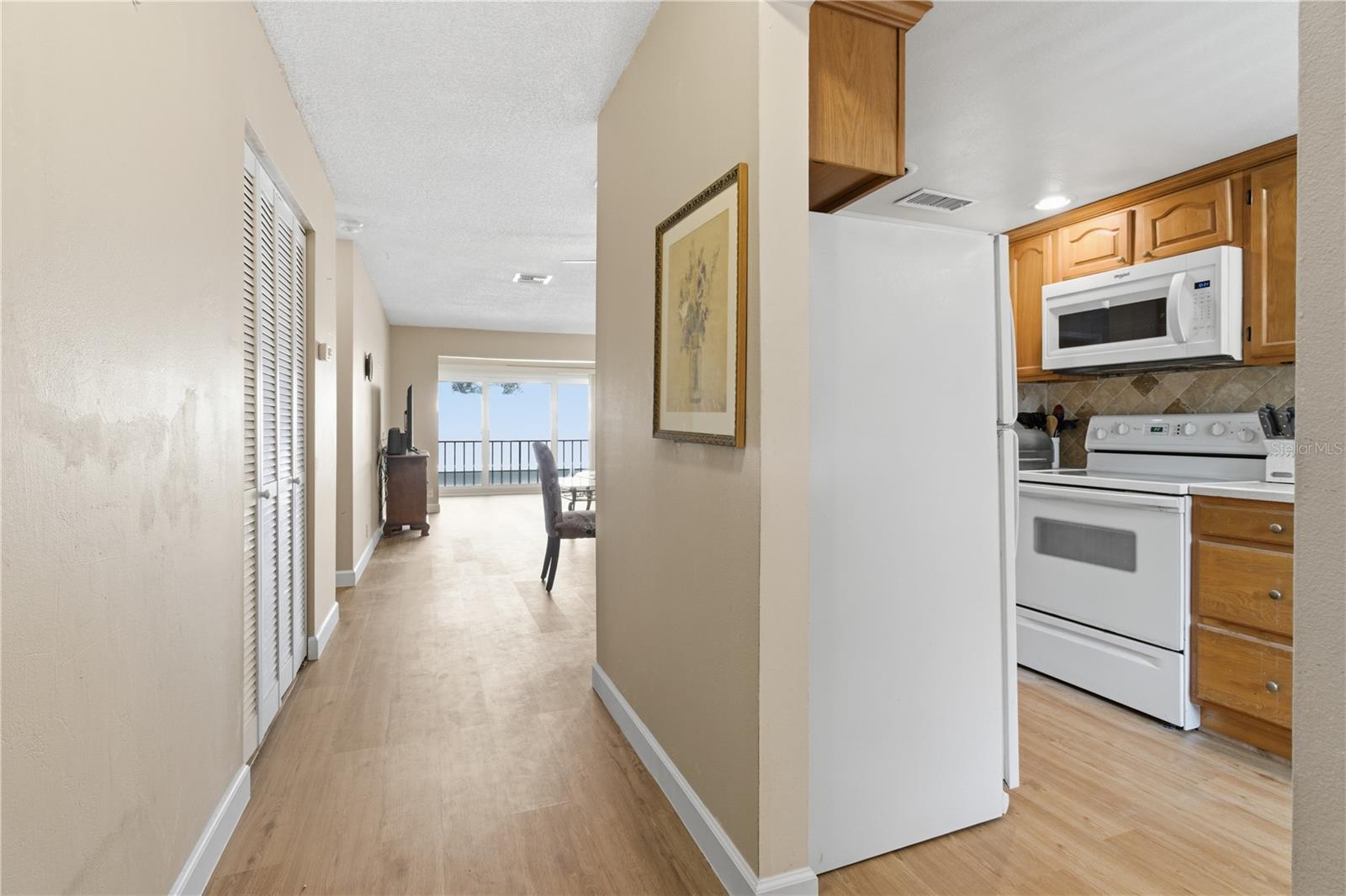 2060 MARILYN ST #207, CLEARWATER, FL, 33765