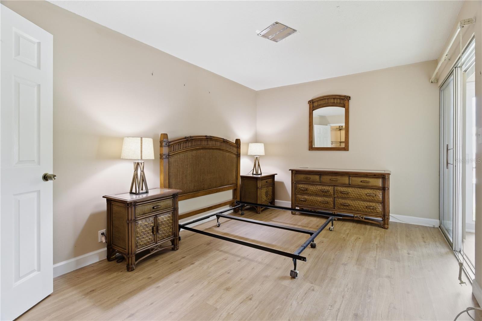 2060 MARILYN ST #207, CLEARWATER, FL, 33765