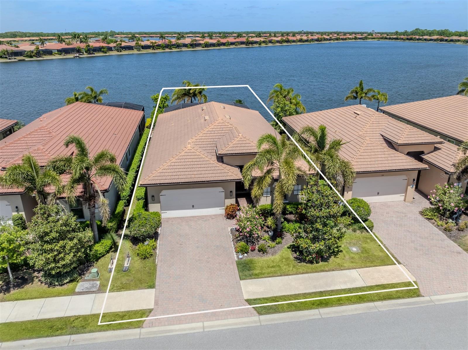 160 MARAVIYA BLVD, NOKOMIS, FL, 34275