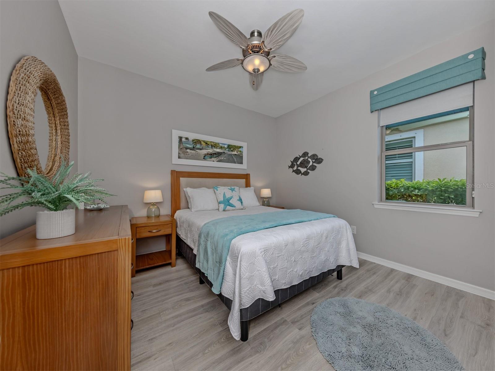 160 MARAVIYA BLVD, NOKOMIS, FL, 34275
