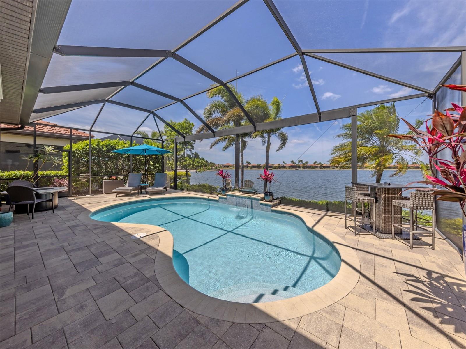 160 MARAVIYA BLVD, NOKOMIS, FL, 34275