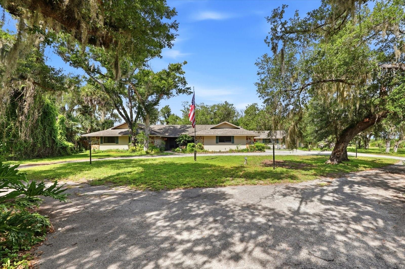 5850 VANDERIPE RD, SARASOTA, FL, 34241