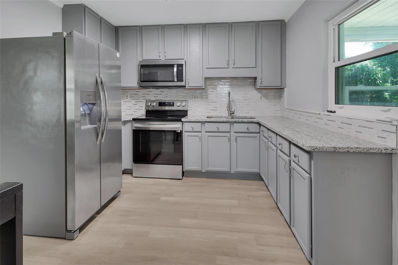 503 FAIRFIELD AVE, DELAND, FL, 32720