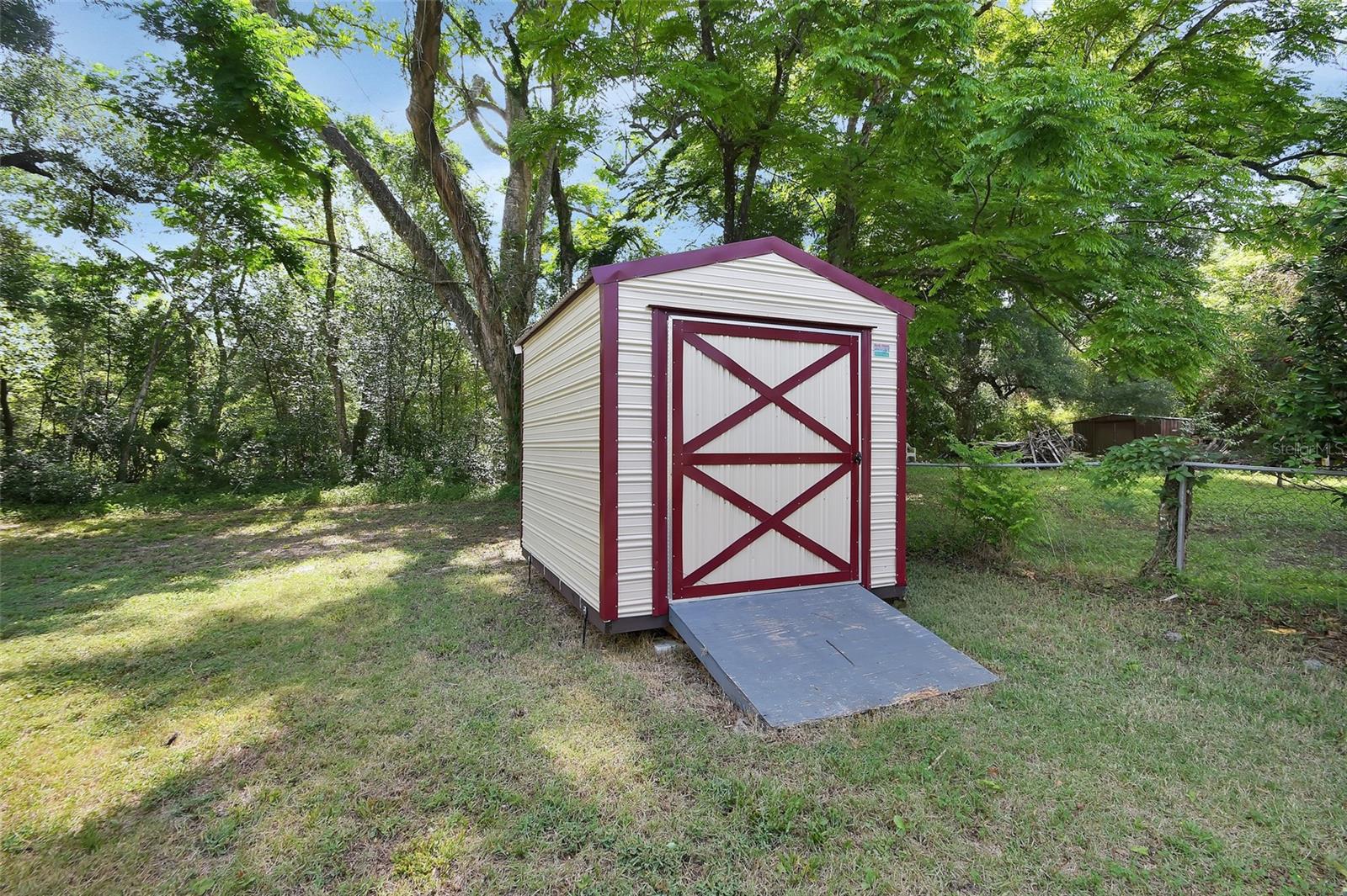 503 FAIRFIELD AVE, DELAND, FL, 32720