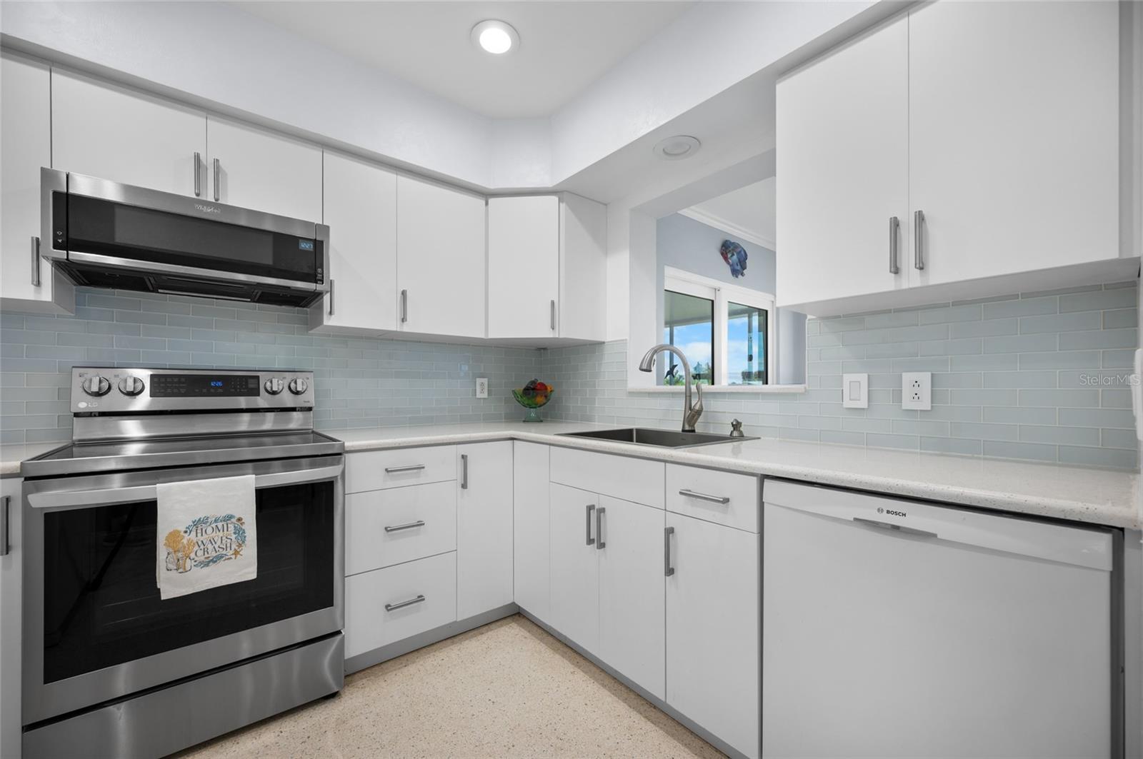 524 S NEPONSIT DR, VENICE, FL, 34293