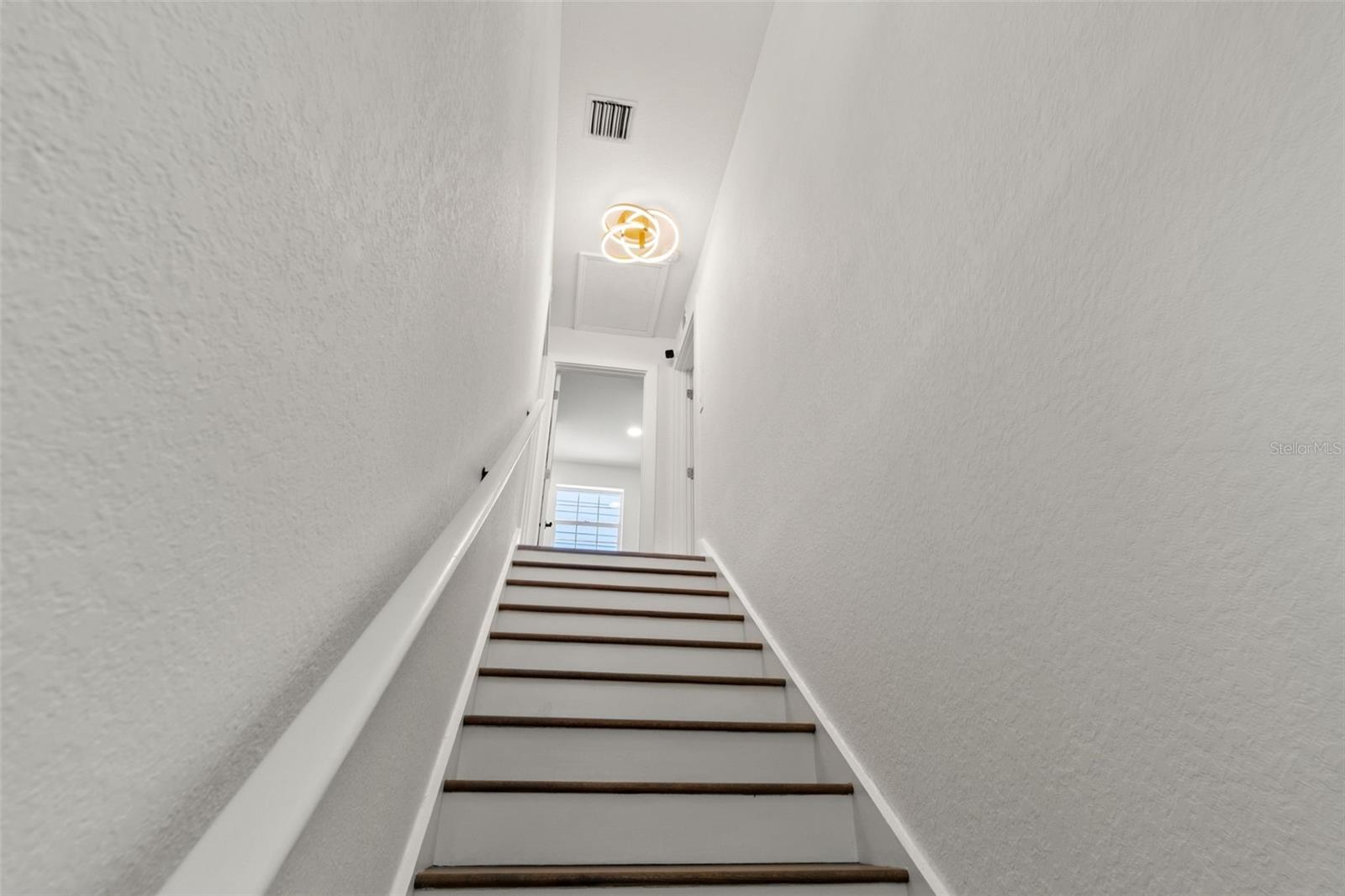 516 36TH AVE N, ST PETERSBURG, FL, 33704