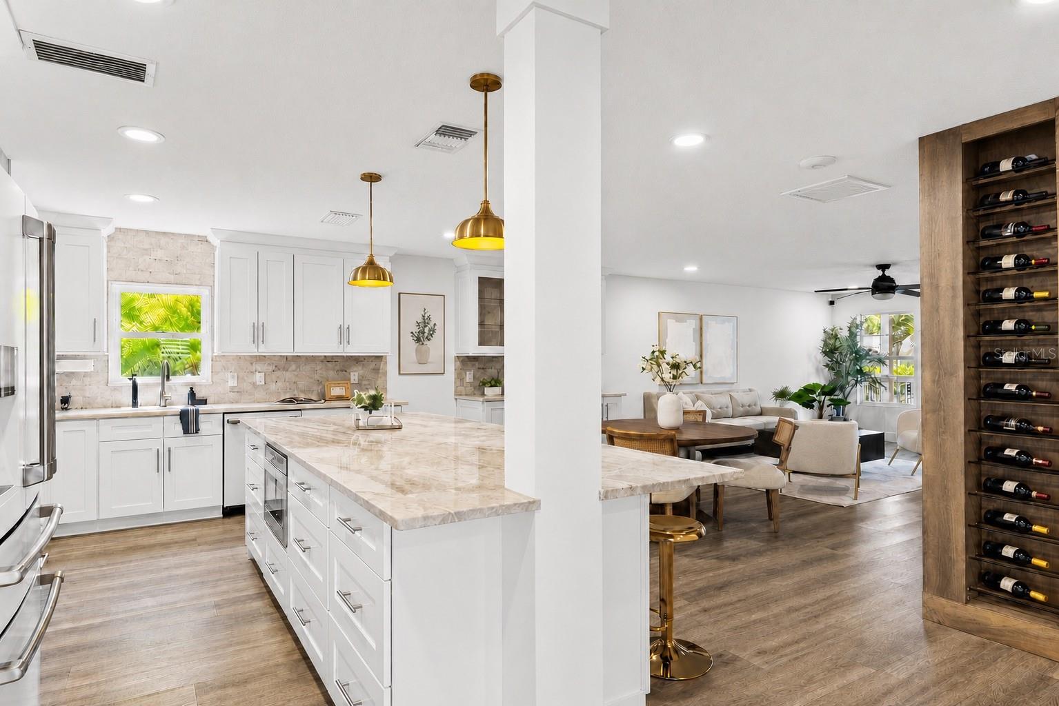 516 36TH AVE N, ST PETERSBURG, FL, 33704