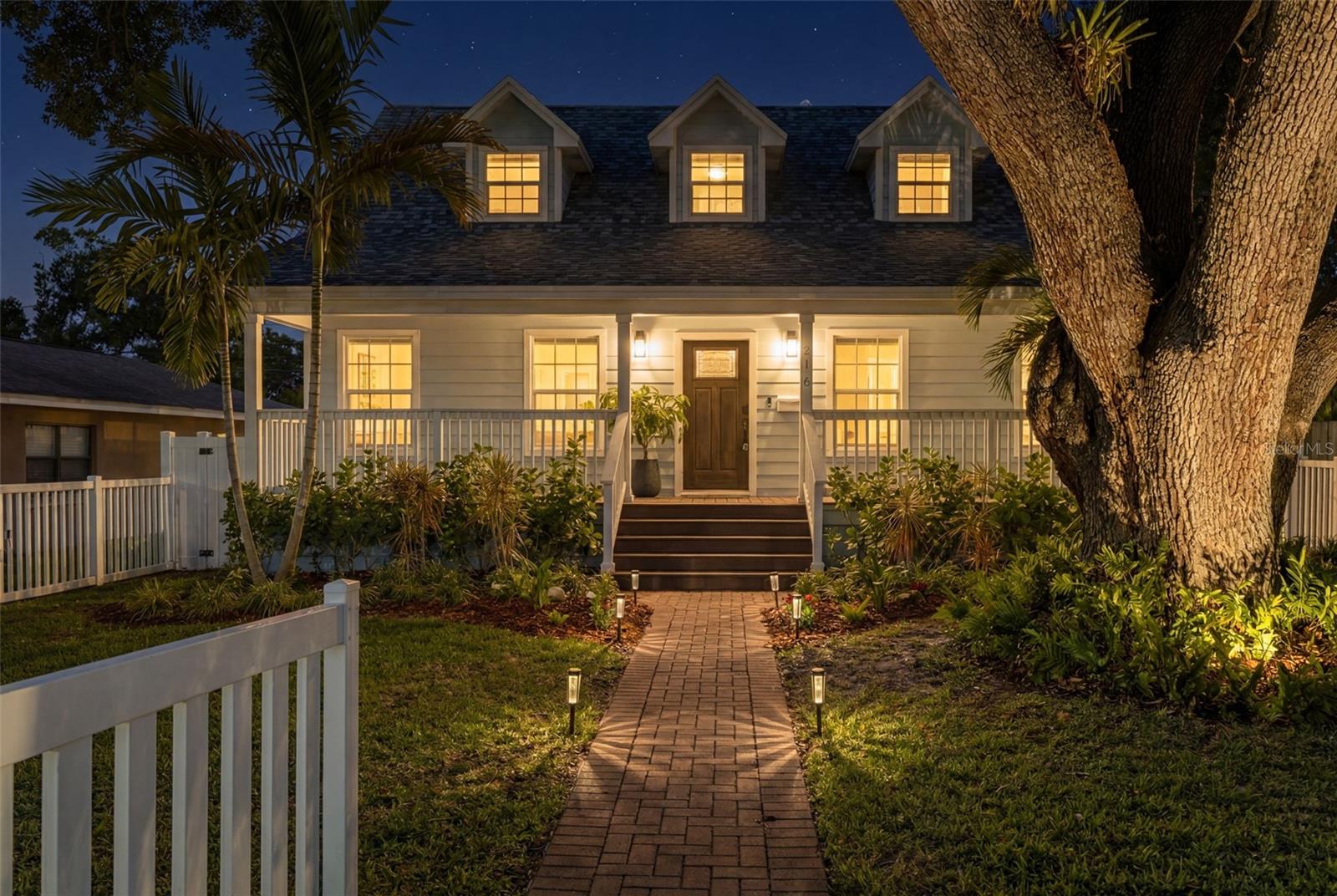 516 36TH AVE N, ST PETERSBURG, FL, 33704