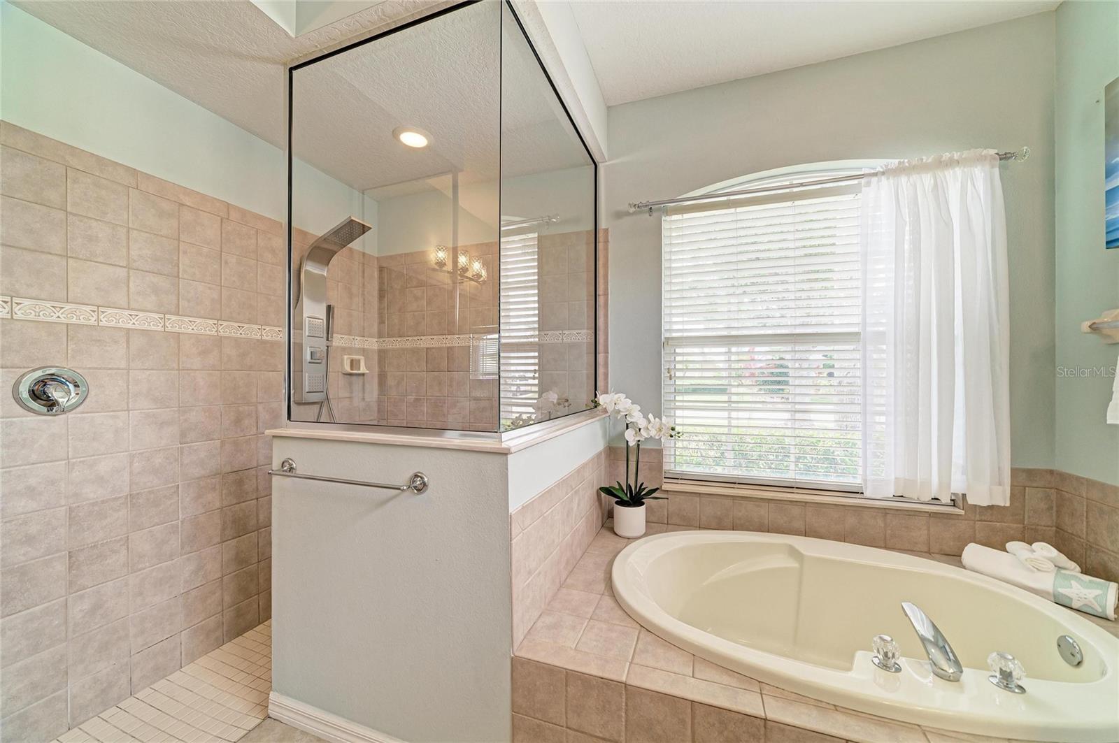 6750 64TH TER E, BRADENTON, FL, 34203