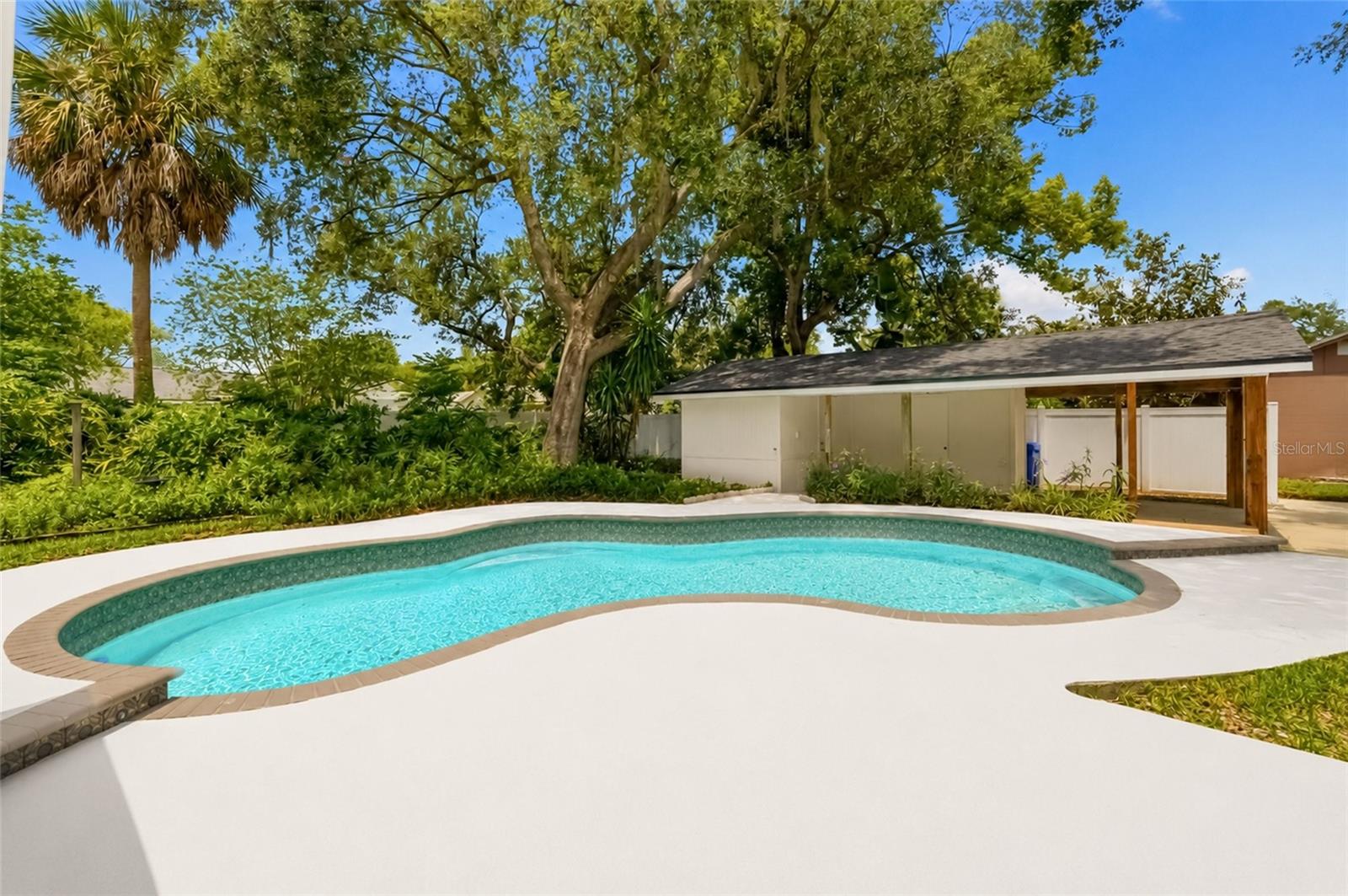 1102 SAMY DR, TAMPA, FL, 33613