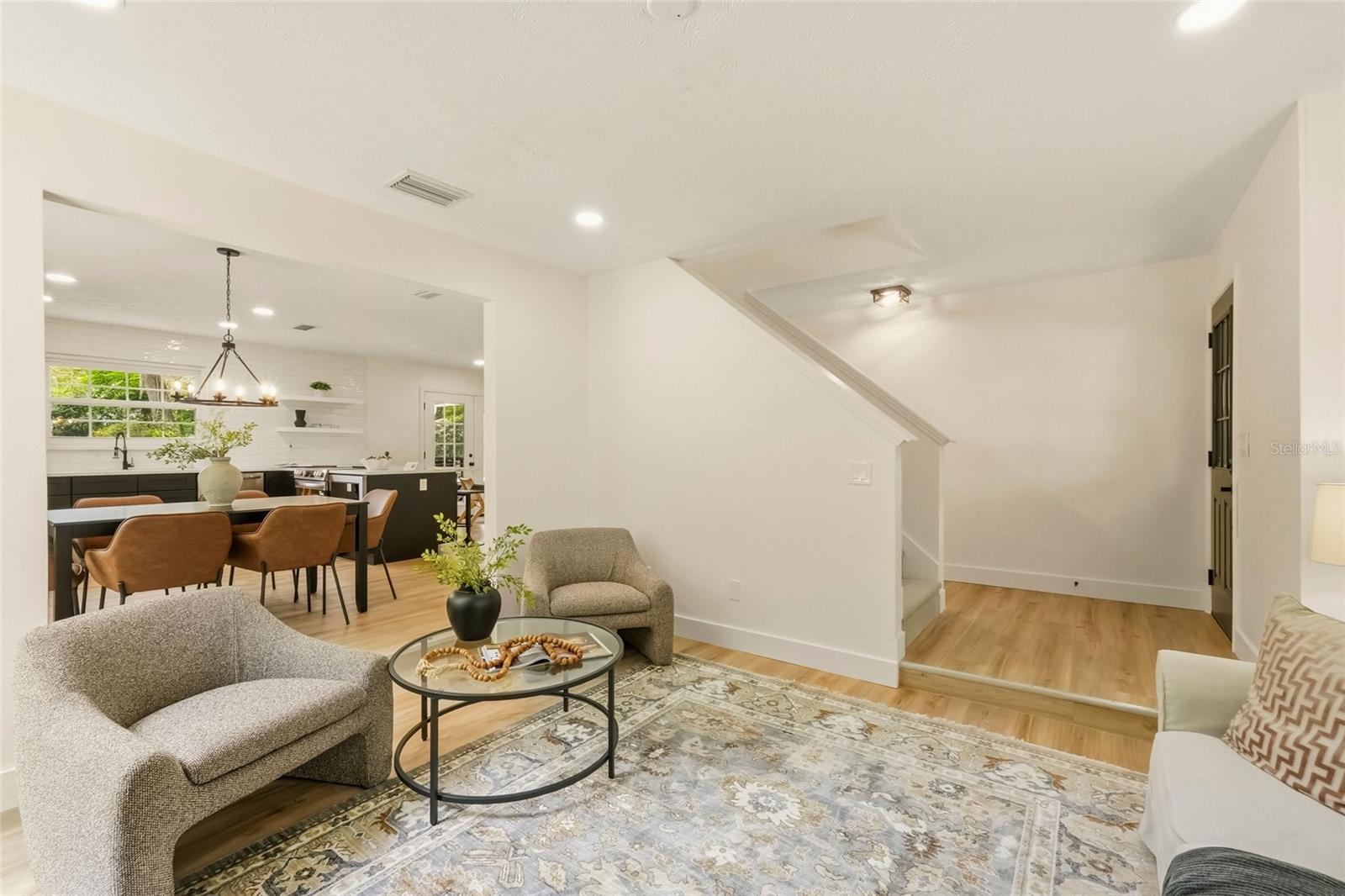 1102 SAMY DR, TAMPA, FL, 33613
