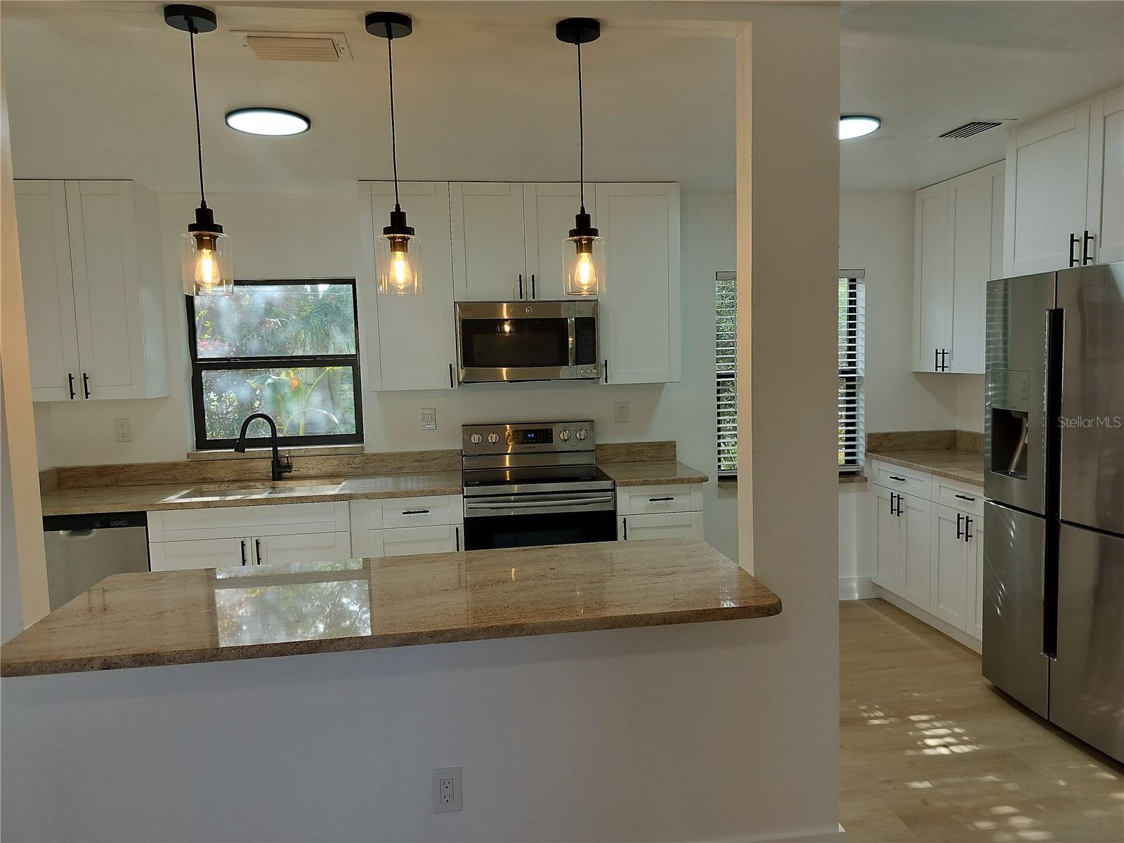 7709 DOWNING CIR, TAMPA, FL, 33610