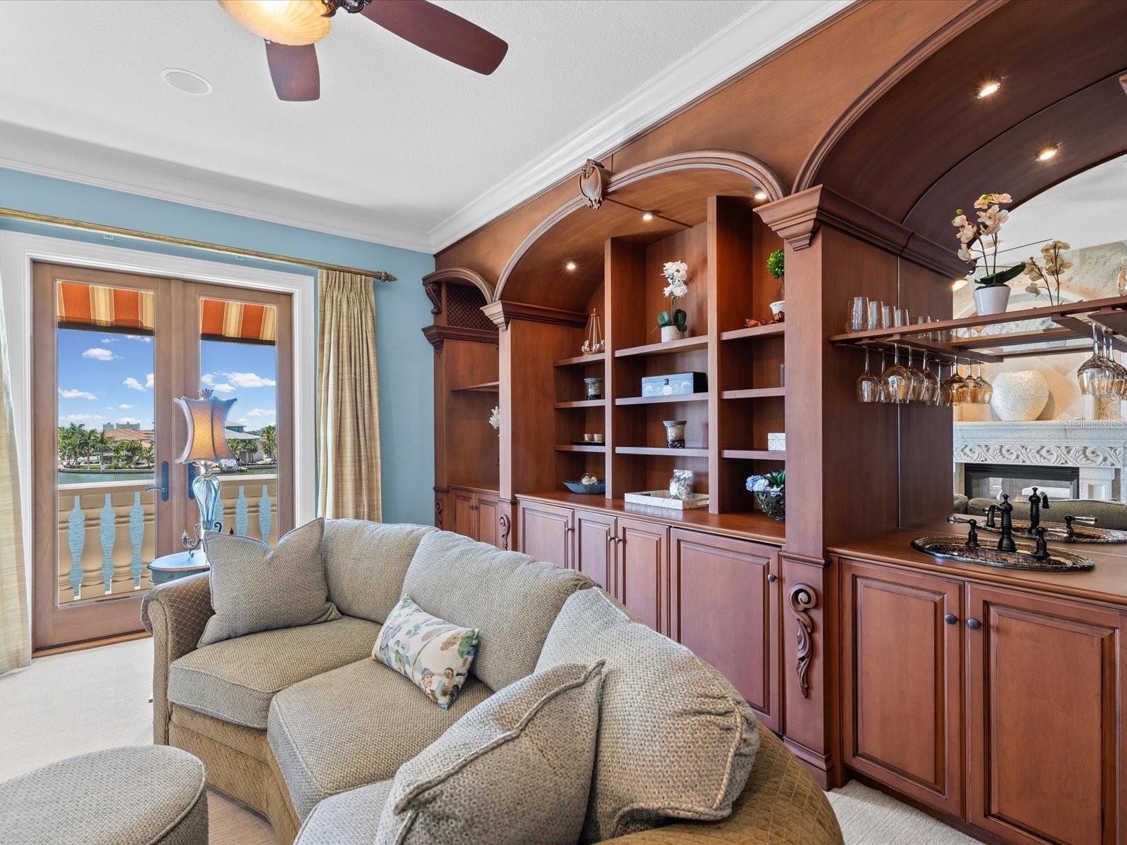 6224 PASADENA POINT BLVD, GULFPORT, FL, 33707