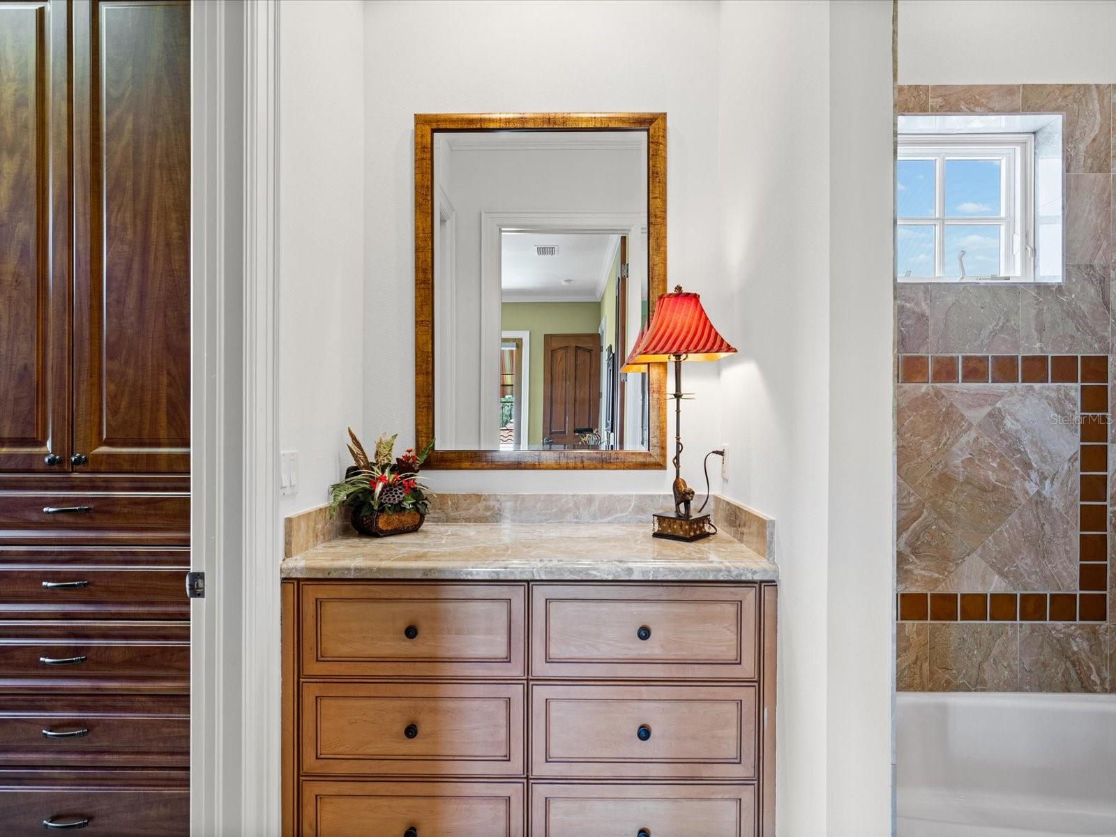 6224 PASADENA POINT BLVD, GULFPORT, FL, 33707