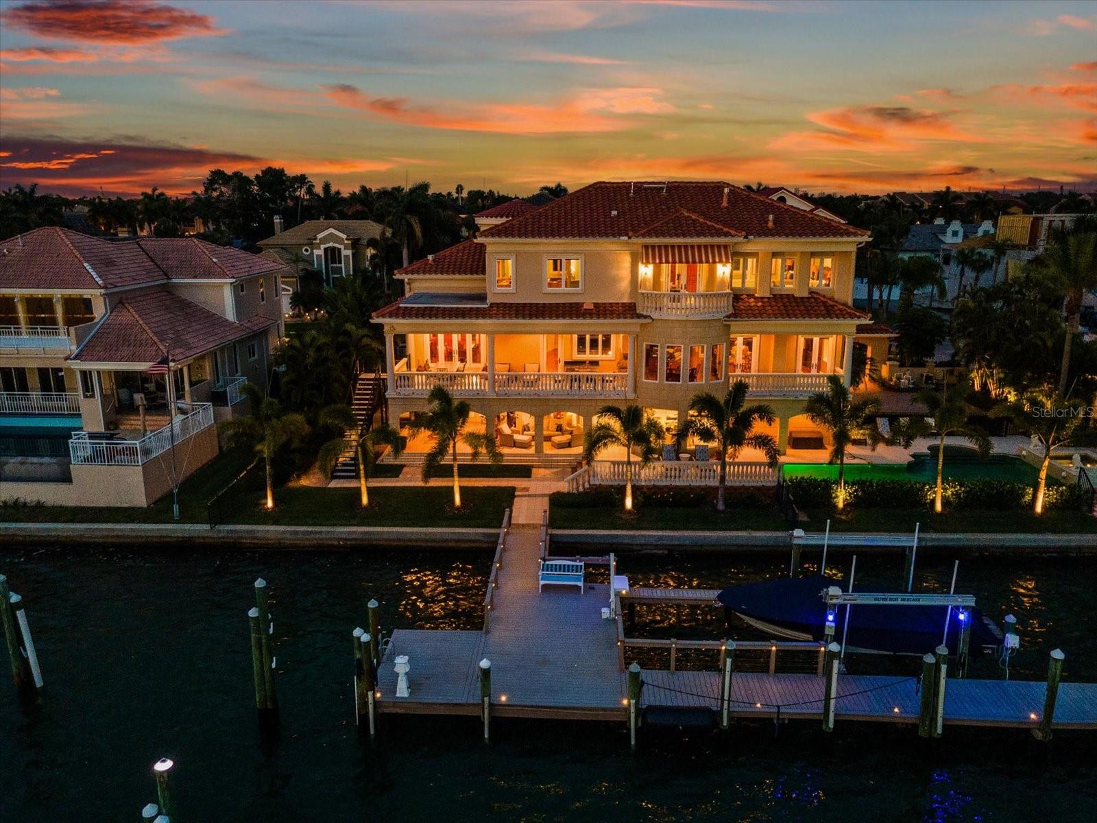 6224 PASADENA POINT BLVD, GULFPORT, FL, 33707