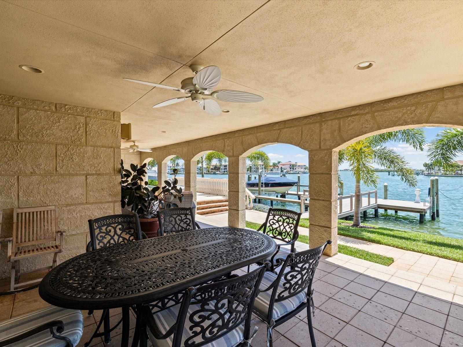 6224 PASADENA POINT BLVD, GULFPORT, FL, 33707