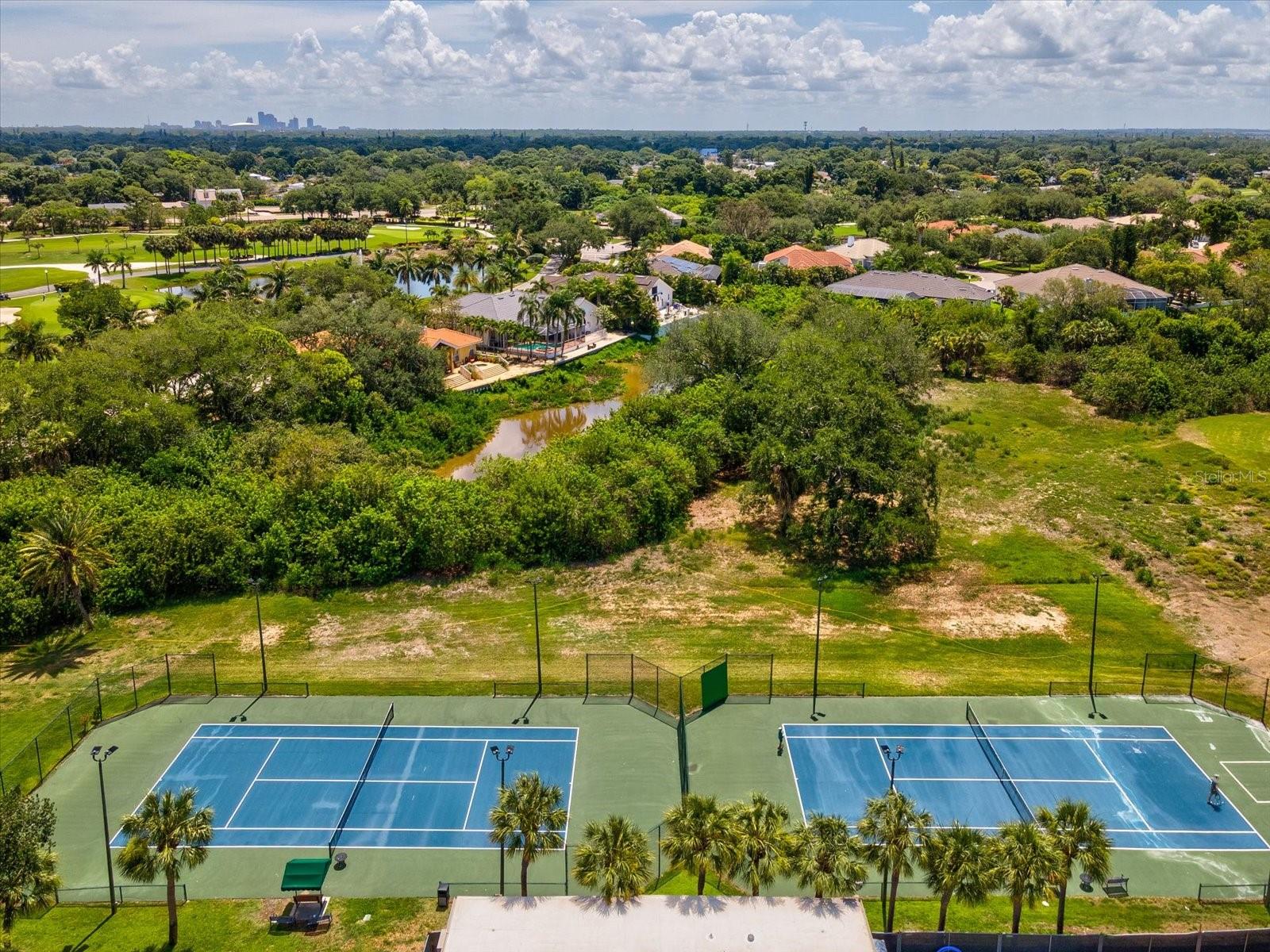 6224 PASADENA POINT BLVD, GULFPORT, FL, 33707