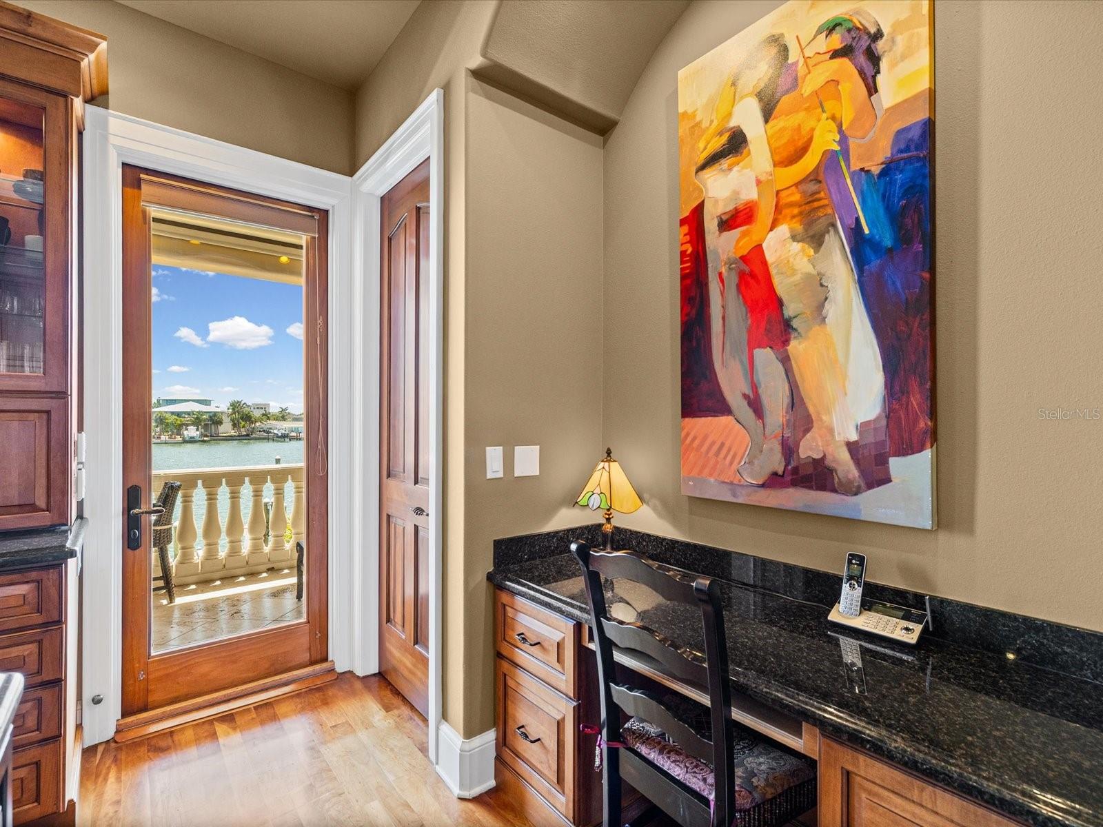 6224 PASADENA POINT BLVD, GULFPORT, FL, 33707