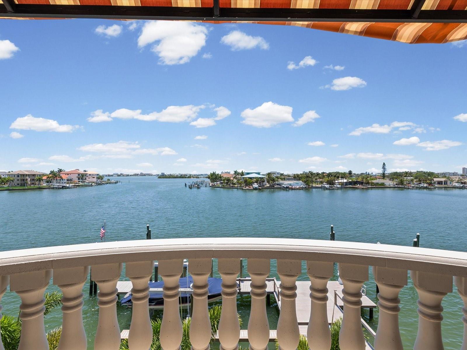 6224 PASADENA POINT BLVD, GULFPORT, FL, 33707