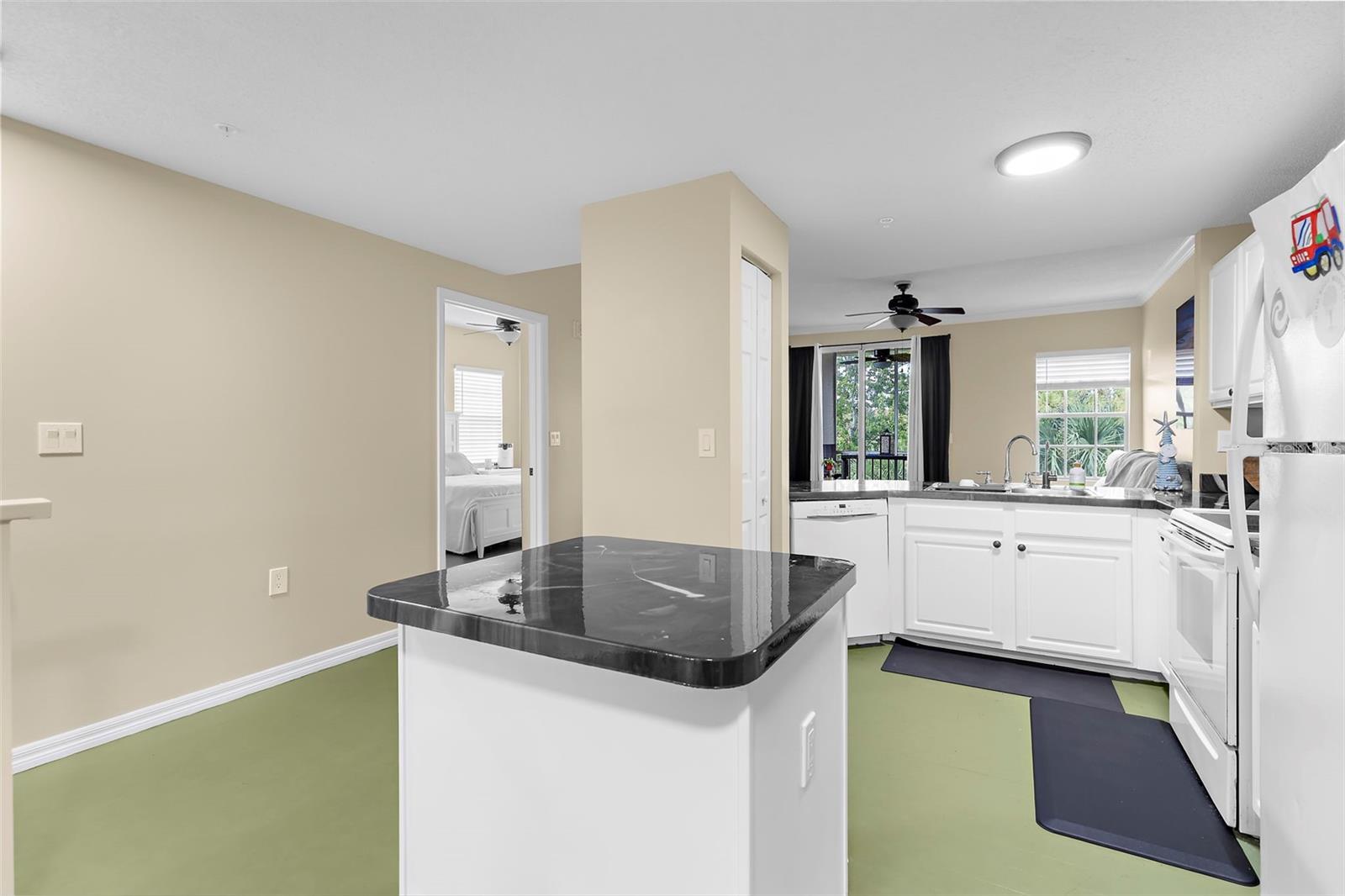 5601 BENTGRASS DR #102, SARASOTA, FL, 34235