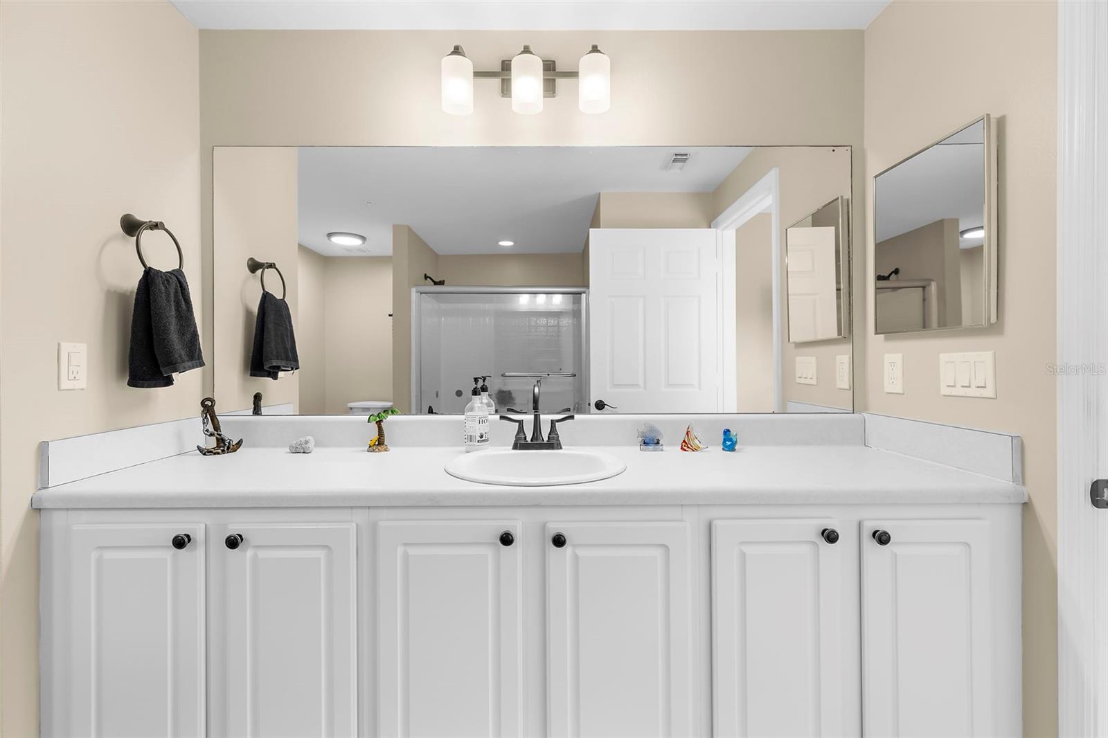 5601 BENTGRASS DR #102, SARASOTA, FL, 34235