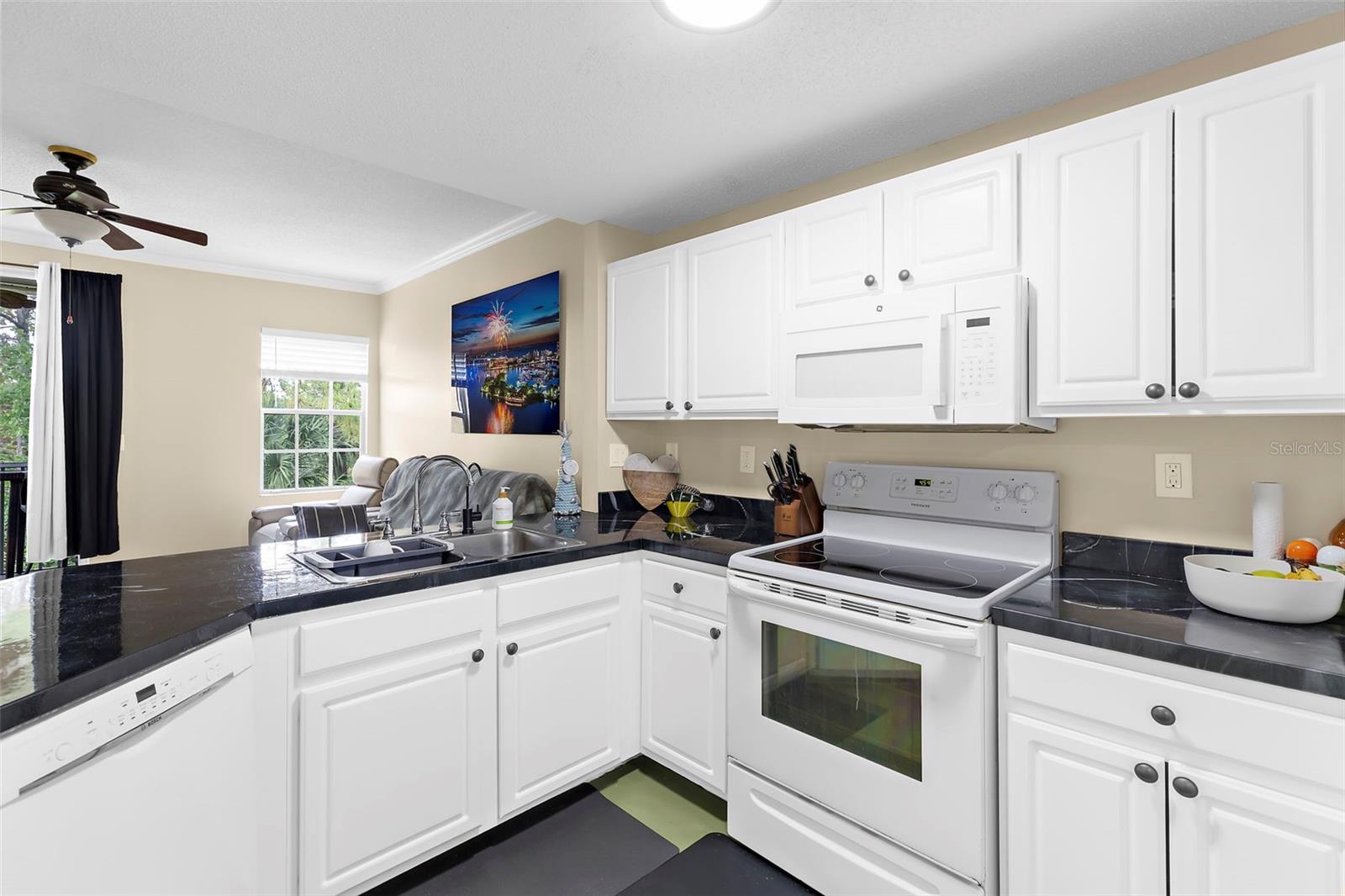 5601 BENTGRASS DR #102, SARASOTA, FL, 34235