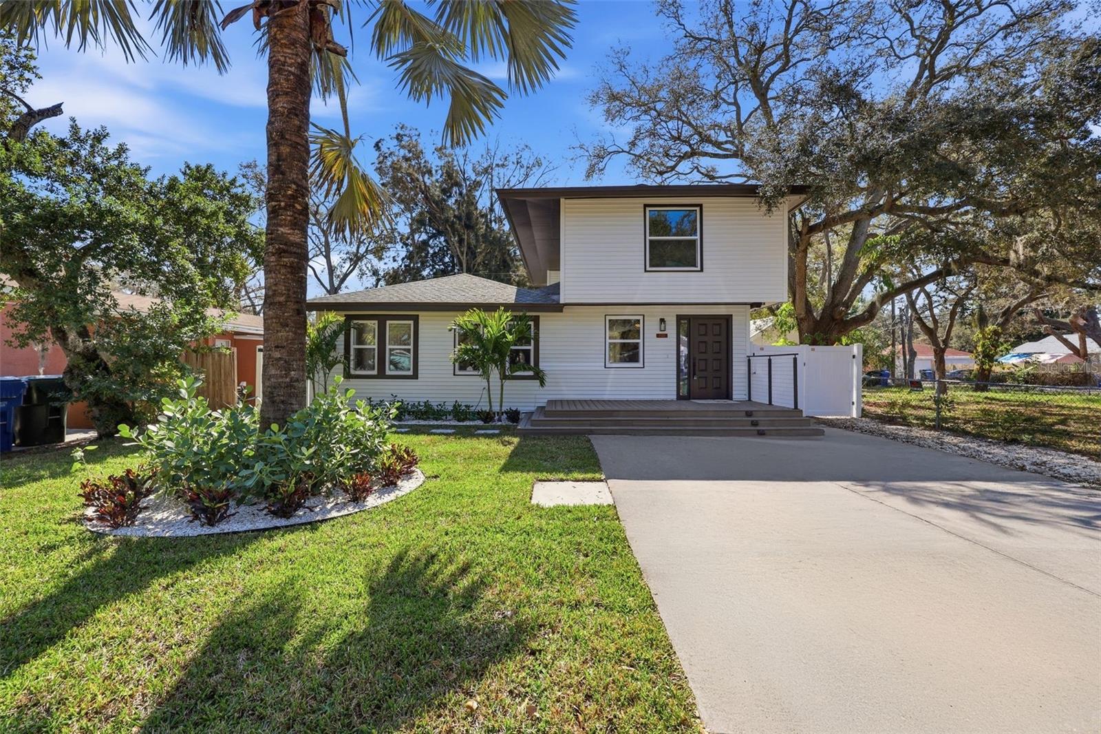 727 16TH AVE NW, LARGO, FL, 33770