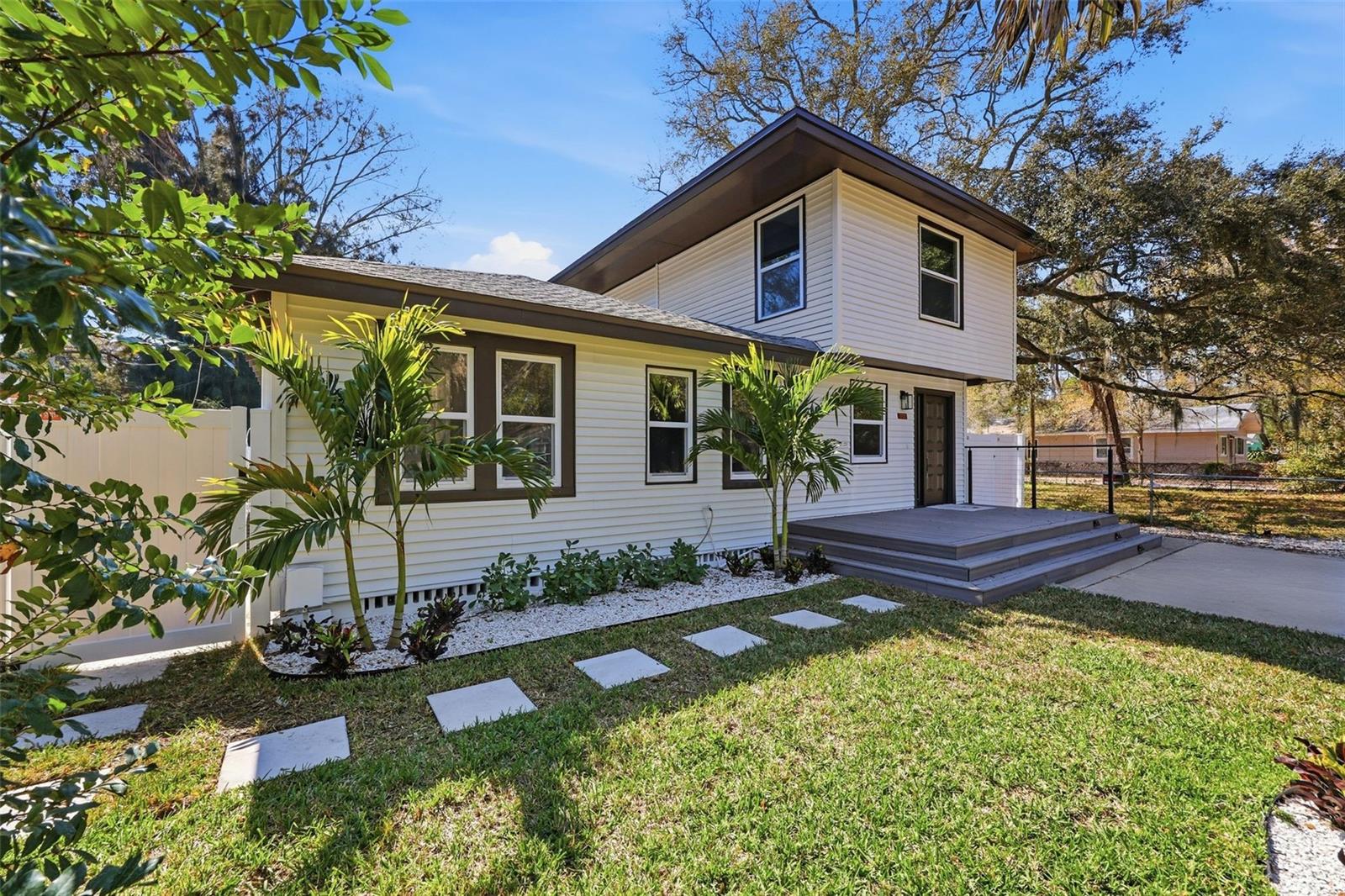 727 16TH AVE NW, LARGO, FL, 33770