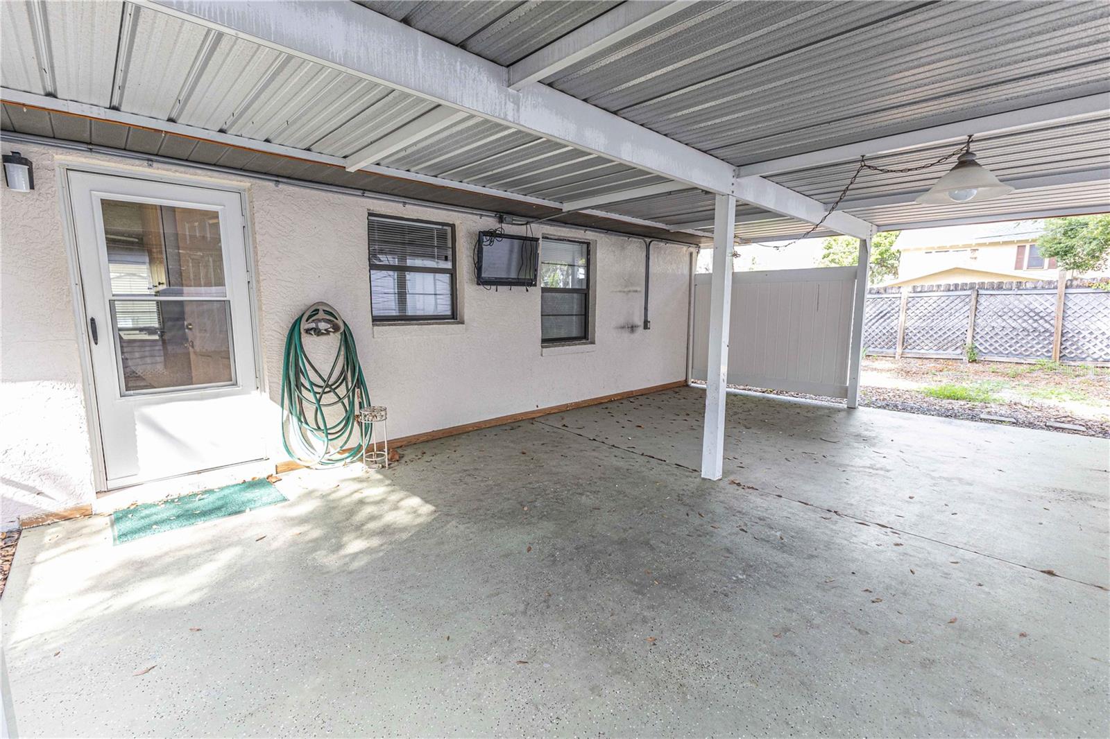 301 CURRY ST, WILDWOOD, FL, 34785