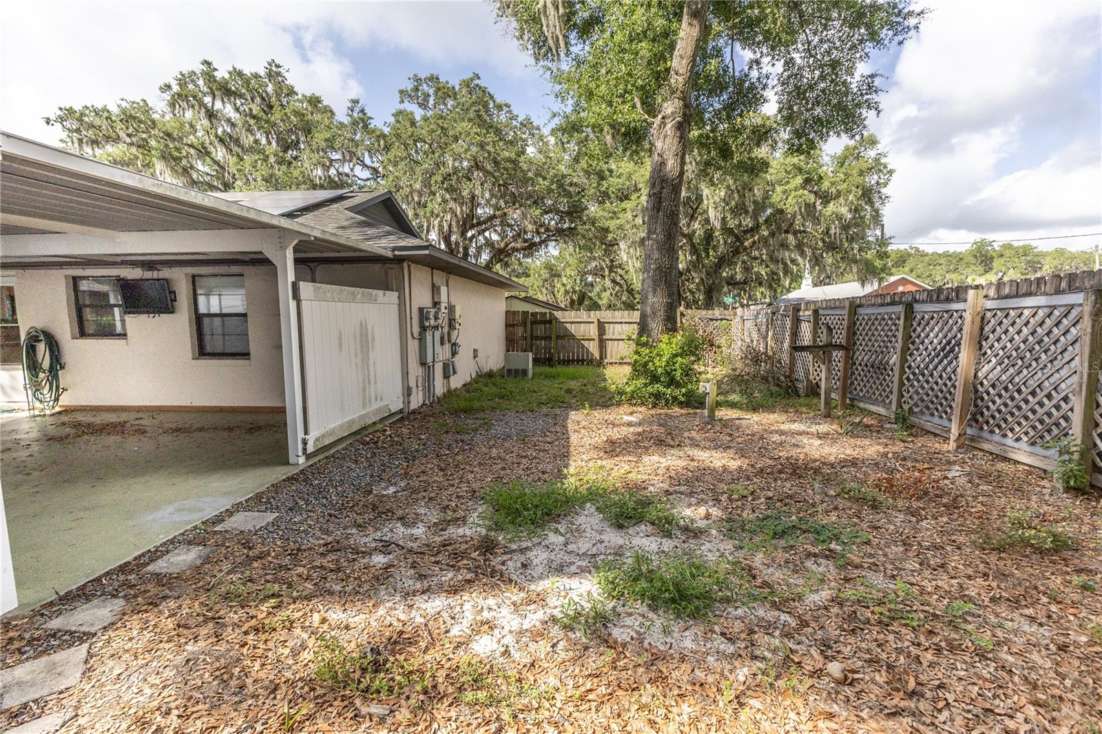 301 CURRY ST, WILDWOOD, FL, 34785