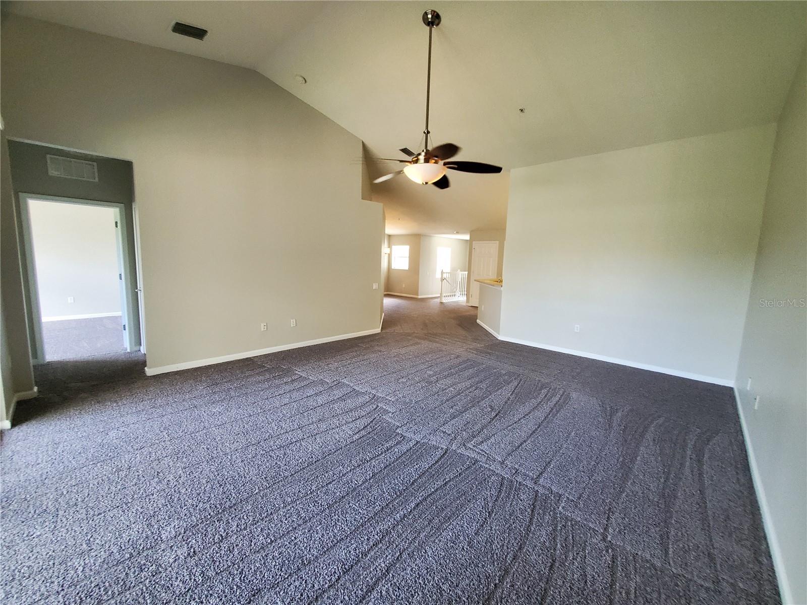 2215 KINGS PALACE DR, RIVERVIEW, FL, 33578