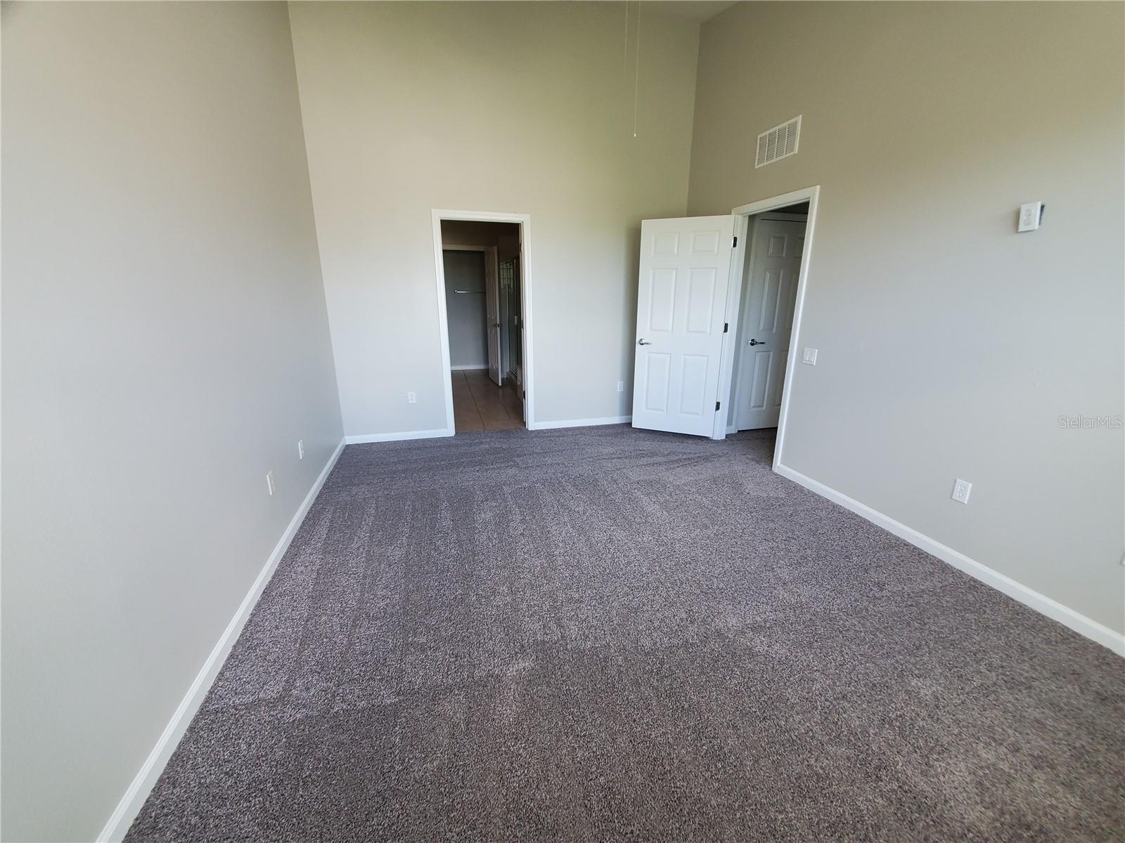 2215 KINGS PALACE DR, RIVERVIEW, FL, 33578