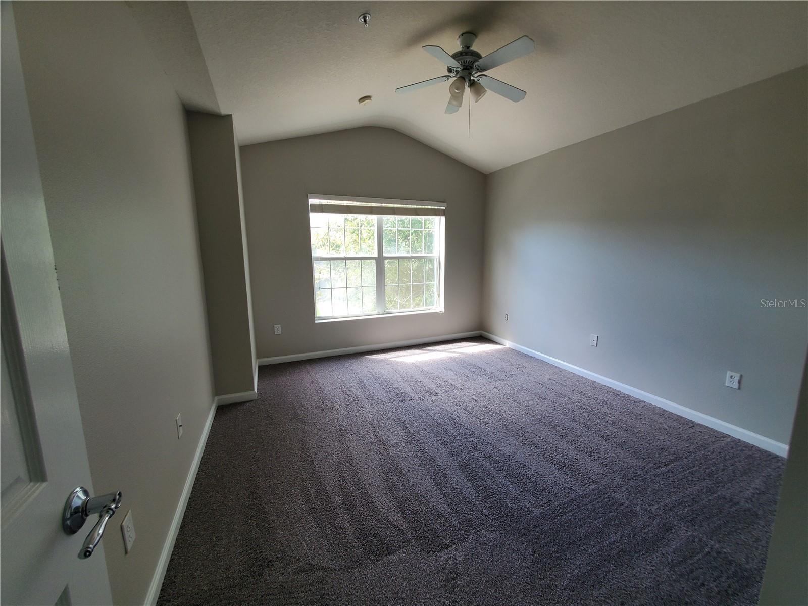 2215 KINGS PALACE DR, RIVERVIEW, FL, 33578