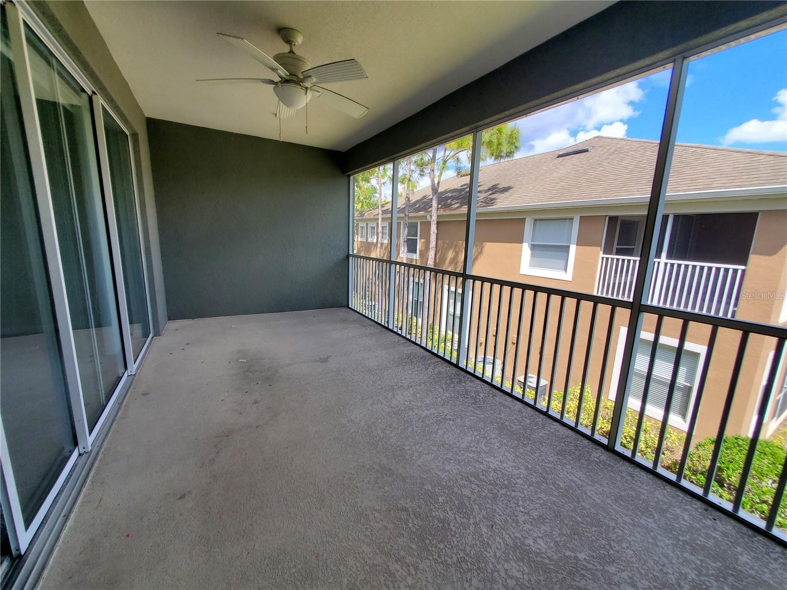 2215 KINGS PALACE DR, RIVERVIEW, FL, 33578