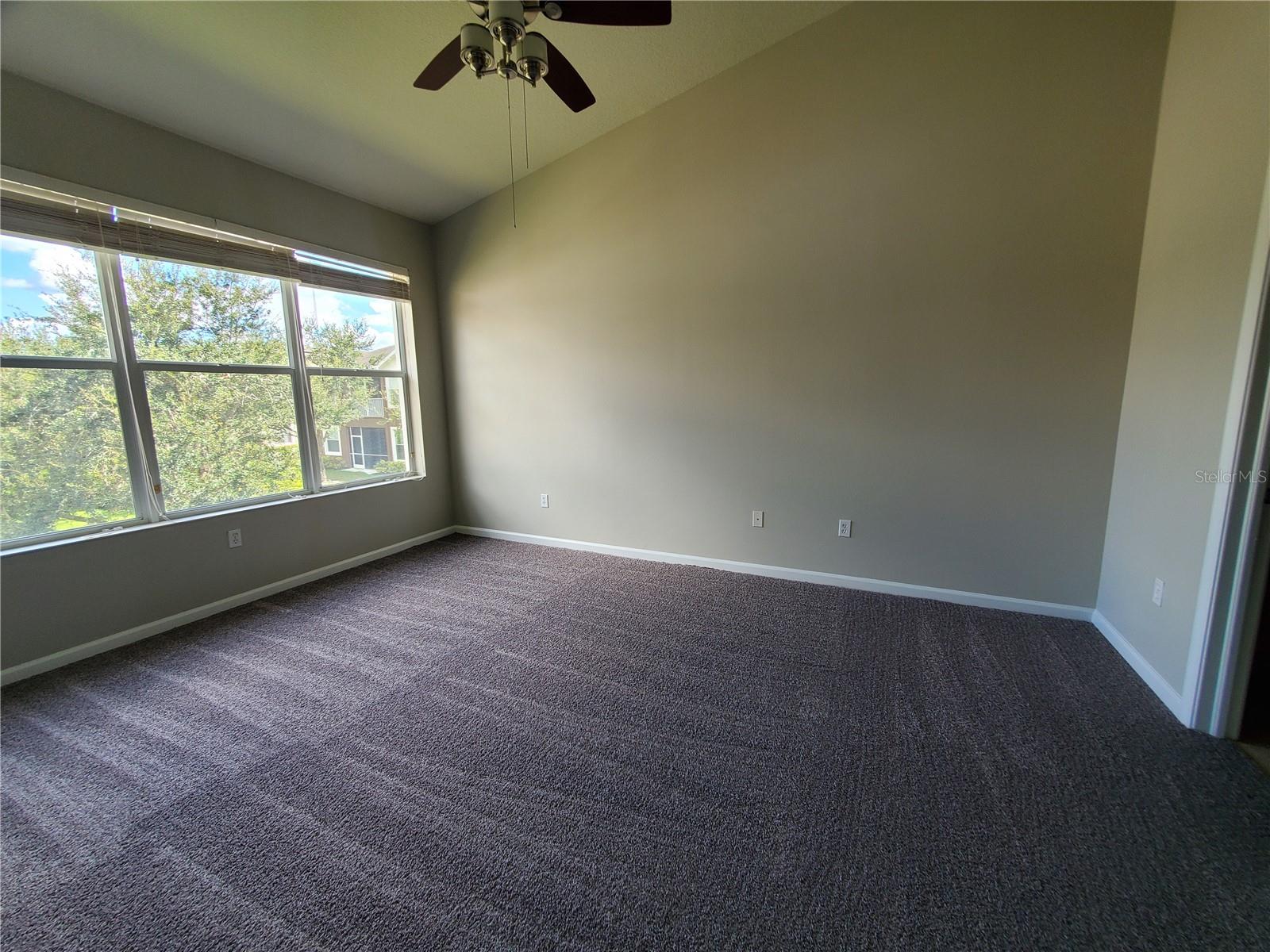 2215 KINGS PALACE DR, RIVERVIEW, FL, 33578
