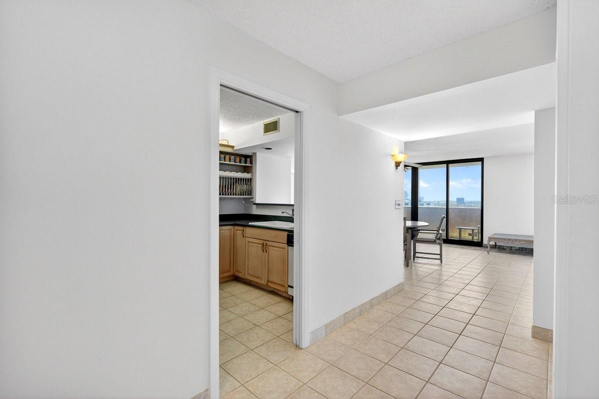 1420 N ATLANTIC AVE #1104, DAYTONA BEACH, FL, 32118