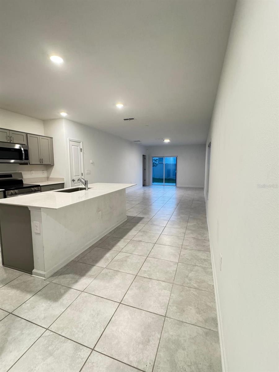 1204 DEEPWATER CIR, EAGLE LAKE, FL, 33839